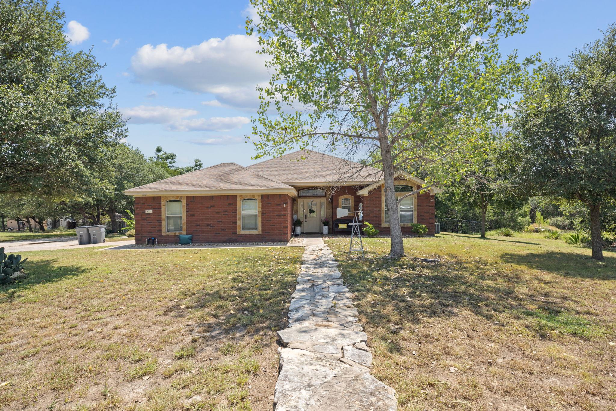 123 Bobcat Cir, Kempner, TX 76539