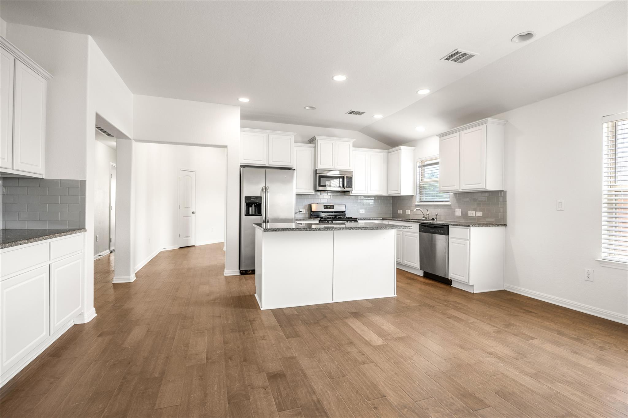 601 Cortona Ln, Georgetown, TX 78628