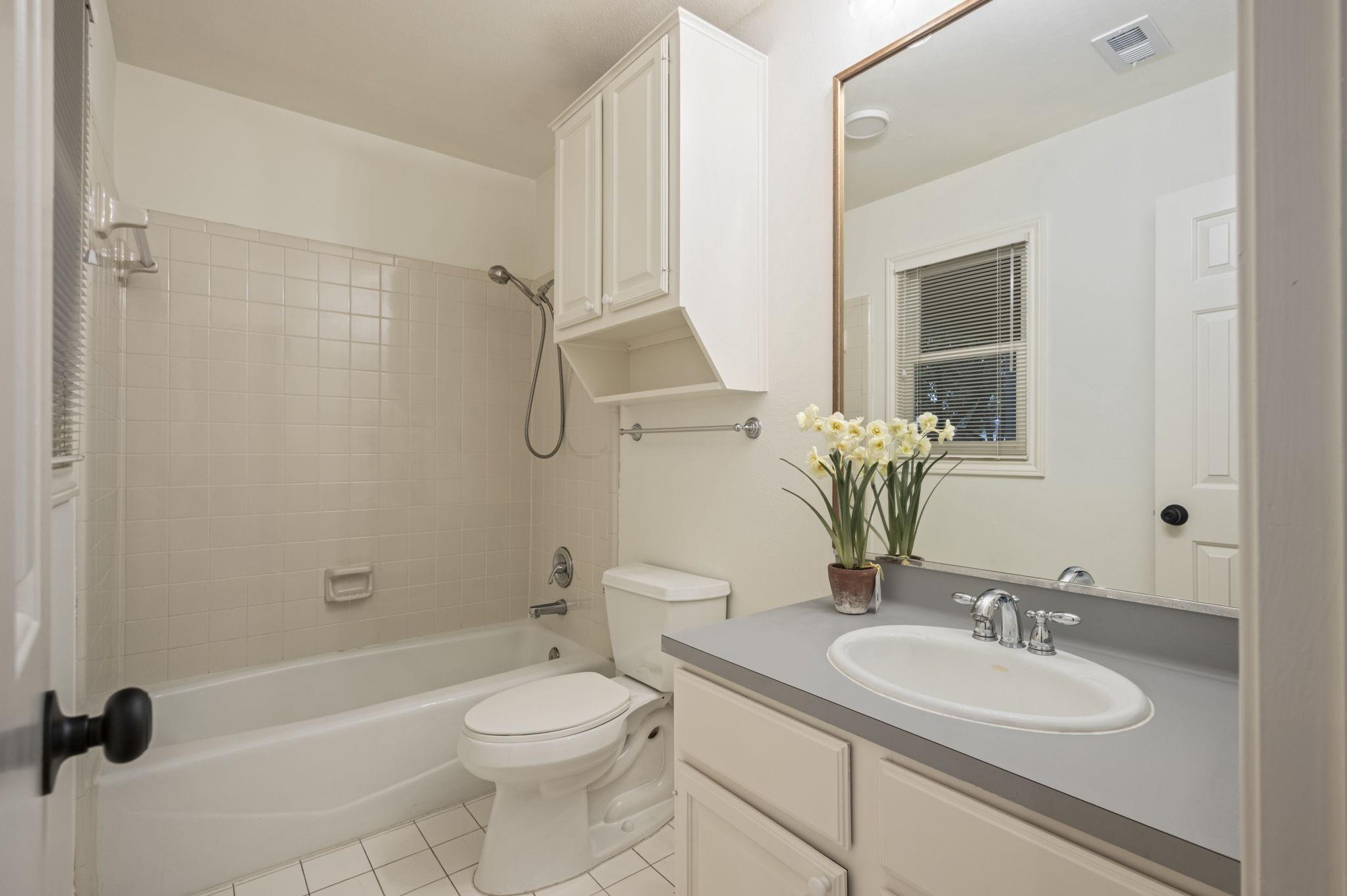 6010 Long Champ Ct # 113, Austin, TX 78746