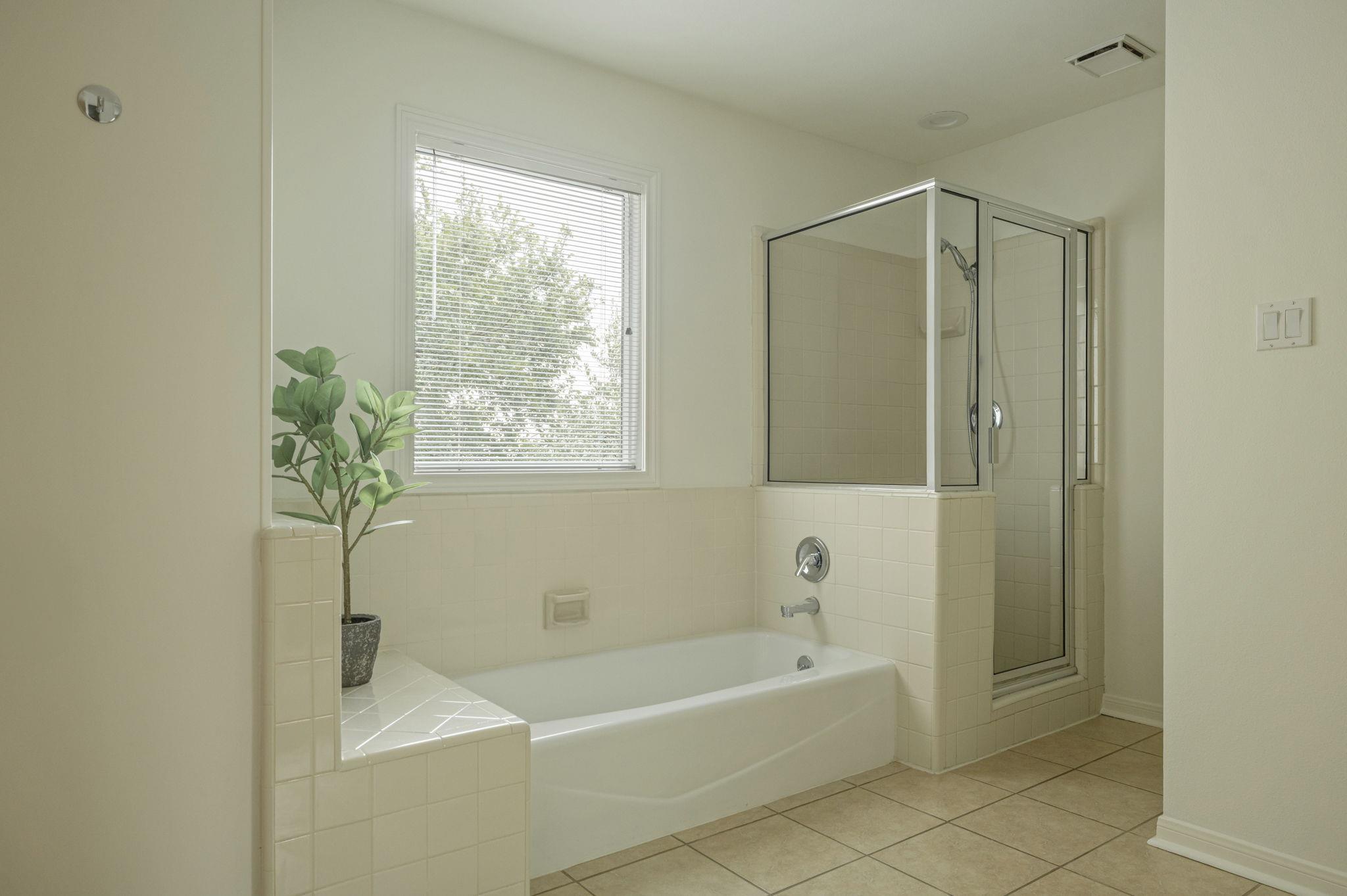 6010 Long Champ Ct # 113, Austin, TX 78746