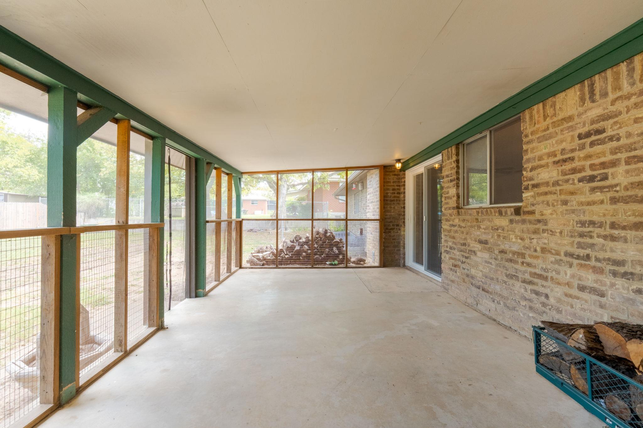 20 Snell Dr, Lampasas, TX 76550