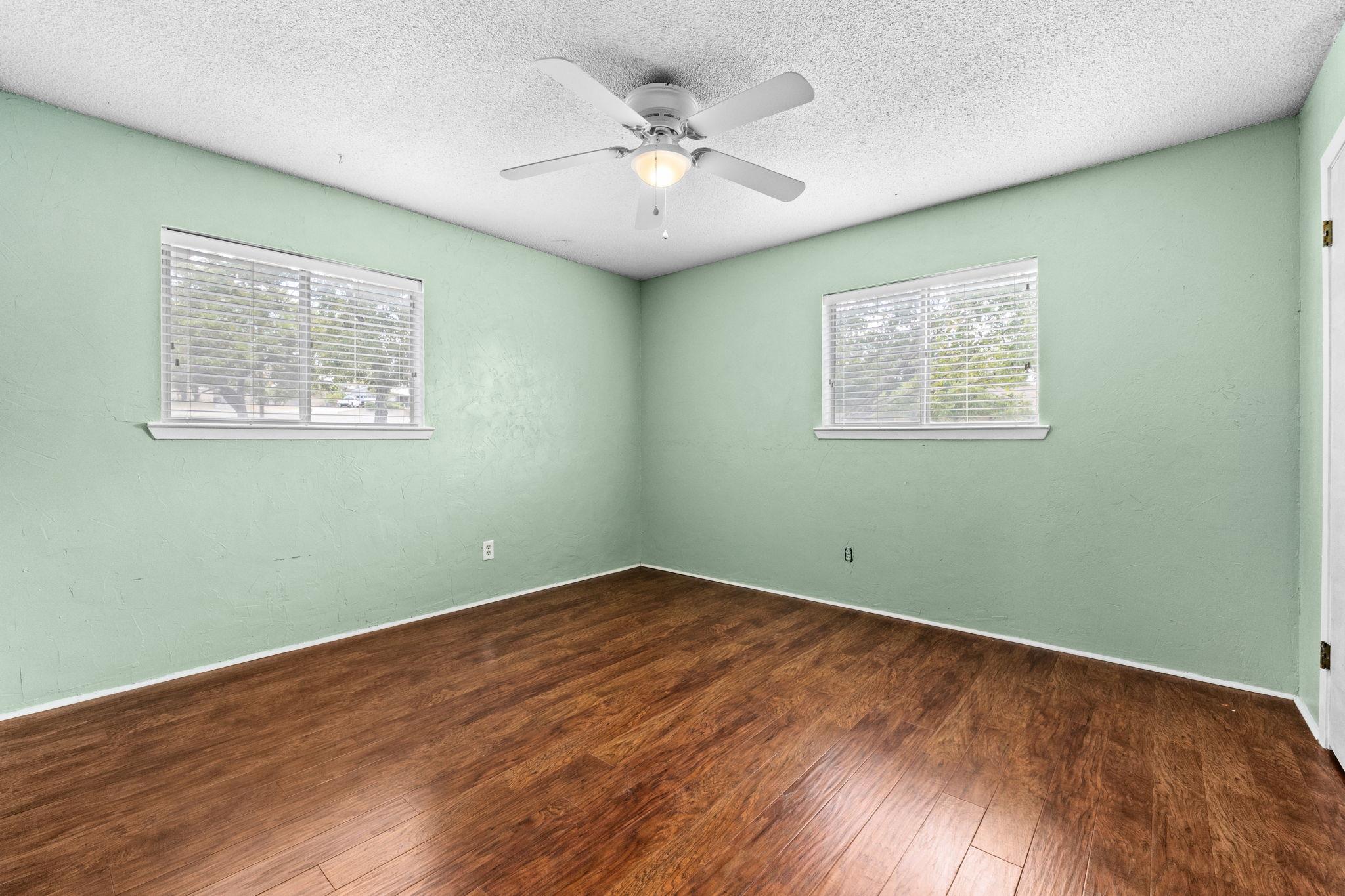 20 Snell Dr, Lampasas, TX 76550