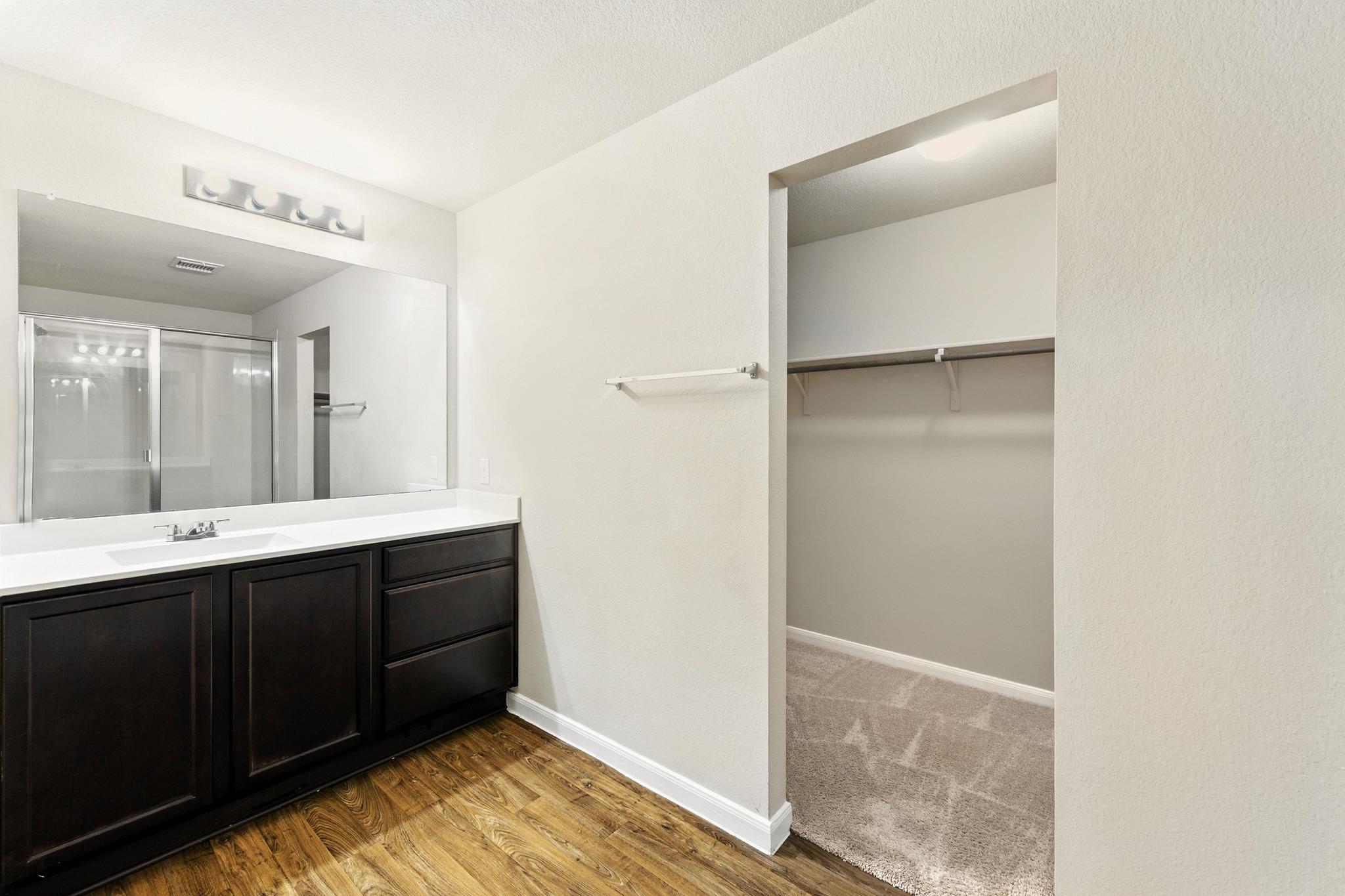 148 Alpha, Kyle, TX 78640