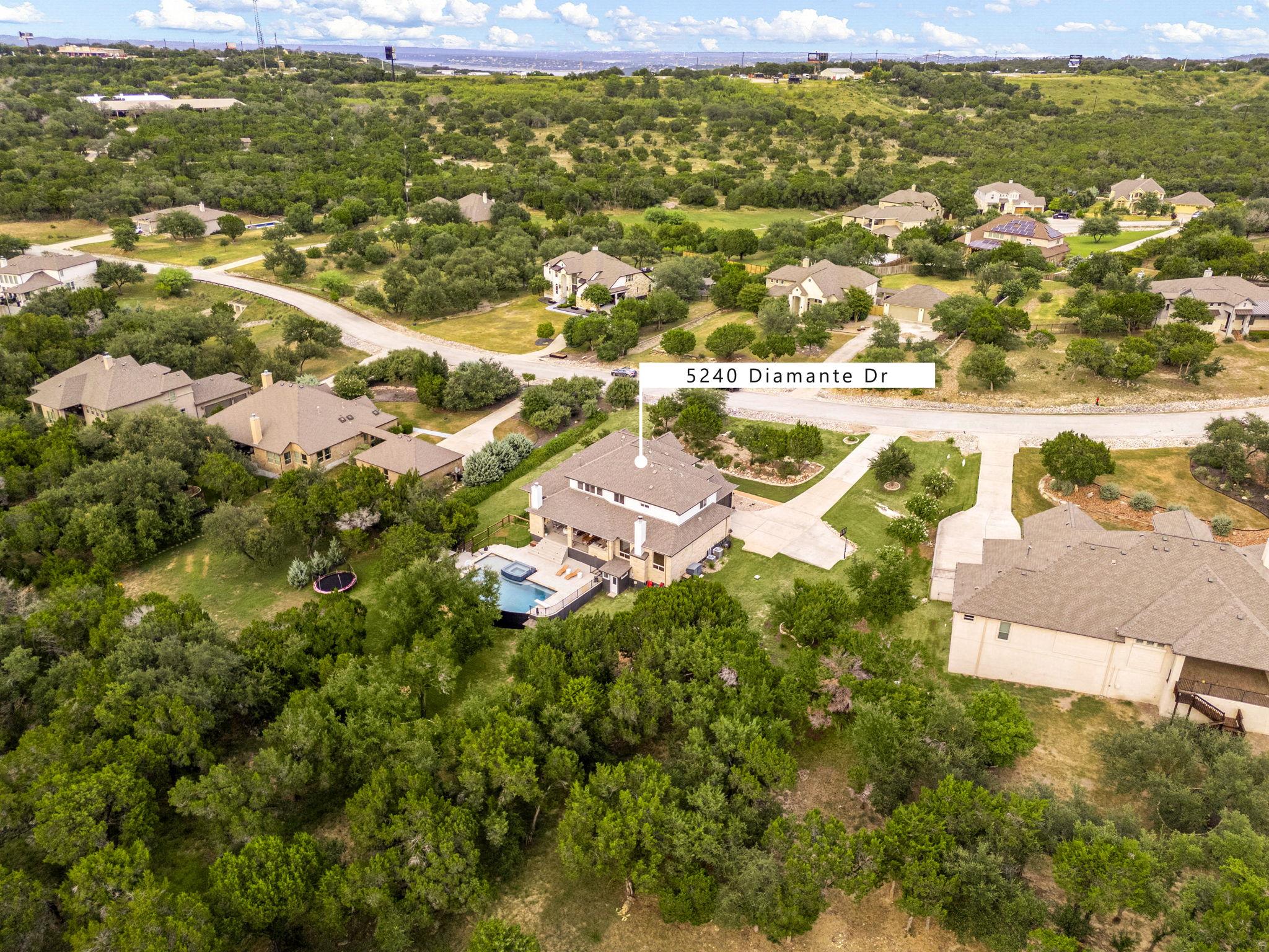 5240 Diamante Dr, Spicewood, TX 78669