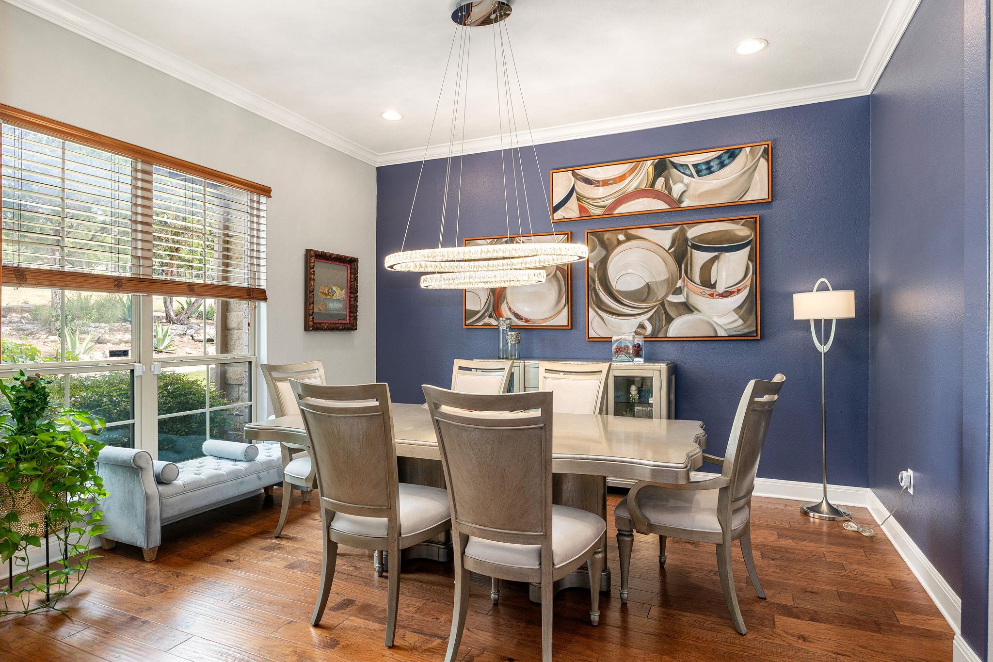 5240 Diamante Dr, Spicewood, TX 78669