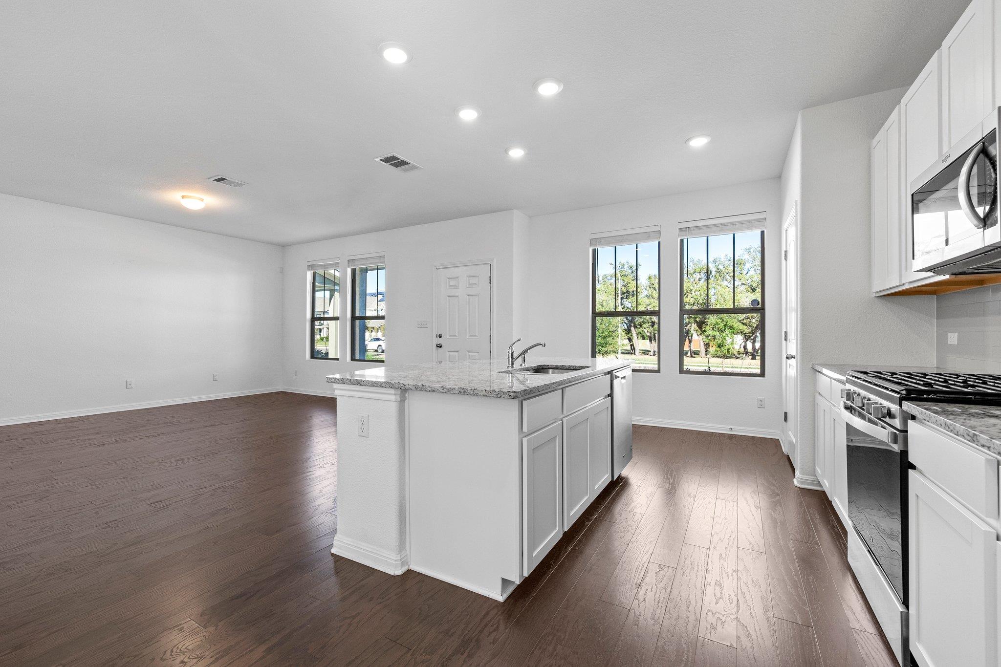 2429 Acoma Ln, Leander, TX 78641