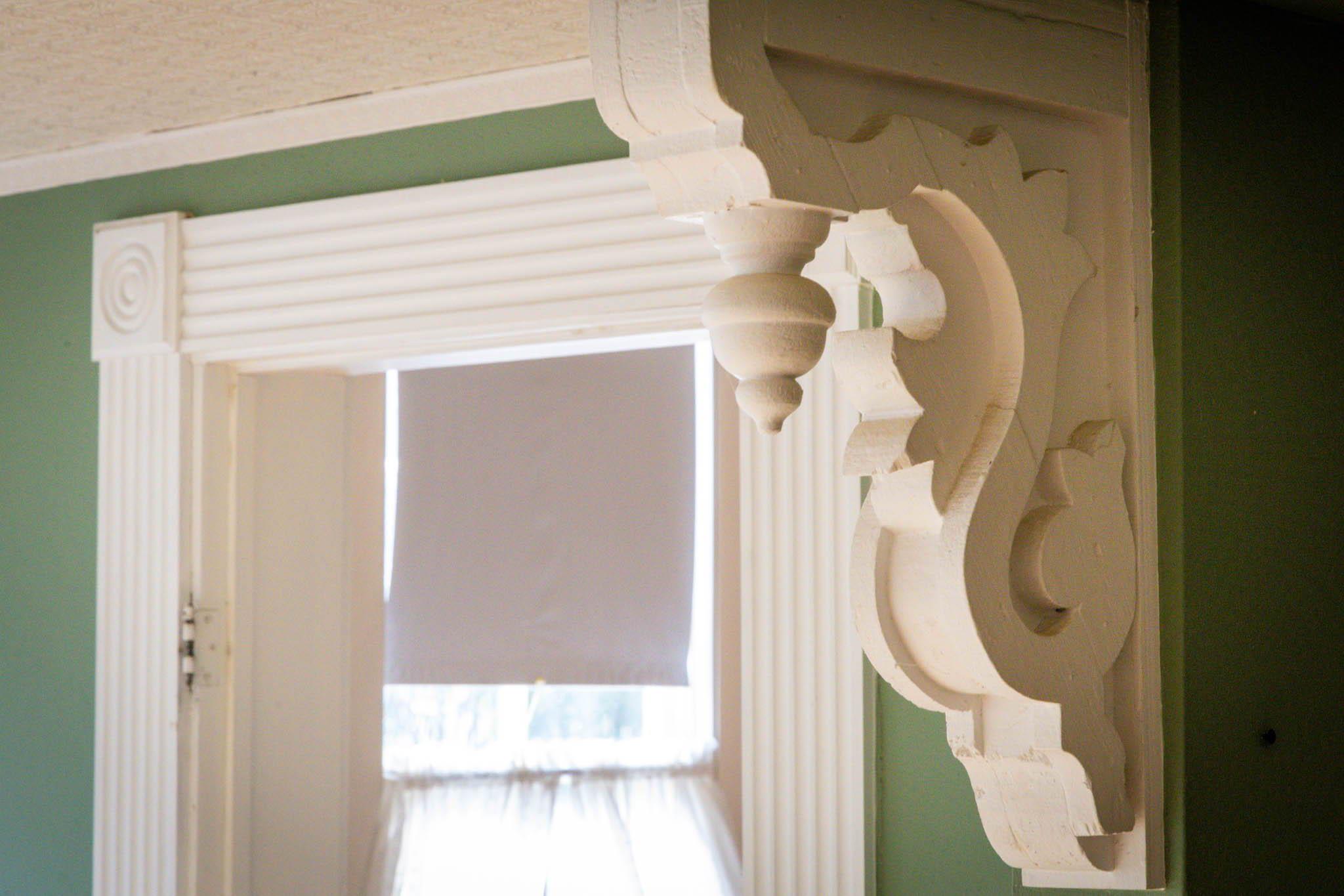 633 S Castell Ave, New Braunfels, TX 78130