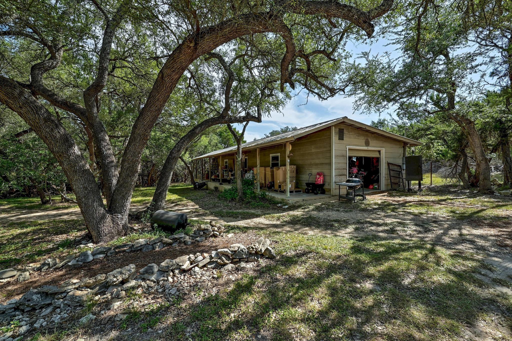 301 Misti Ln, Driftwood, TX 78619