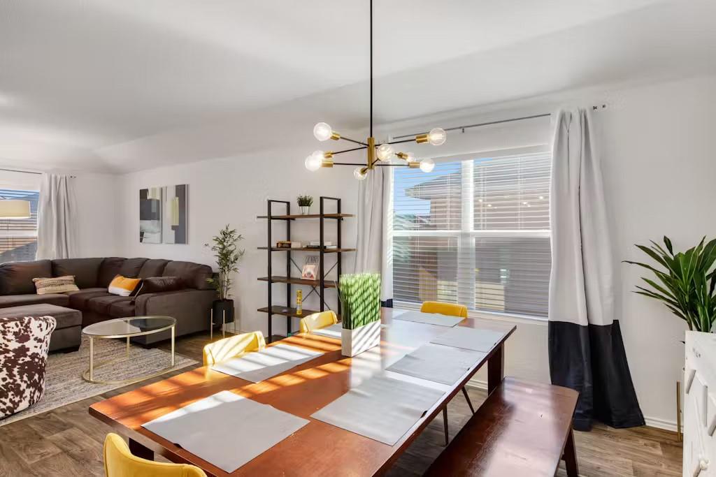 3609 Batson Dr, Austin, TX 78725