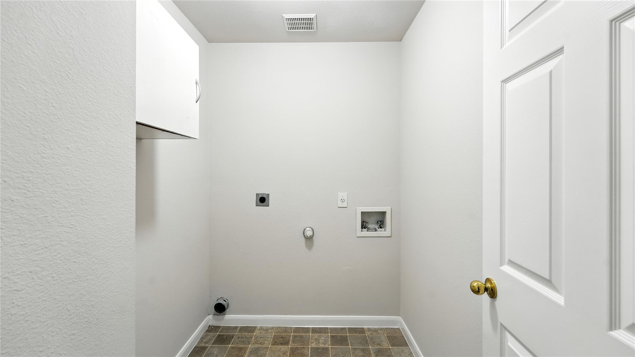 2028 Heaton Hall Dr, New Braunfels, TX 78130