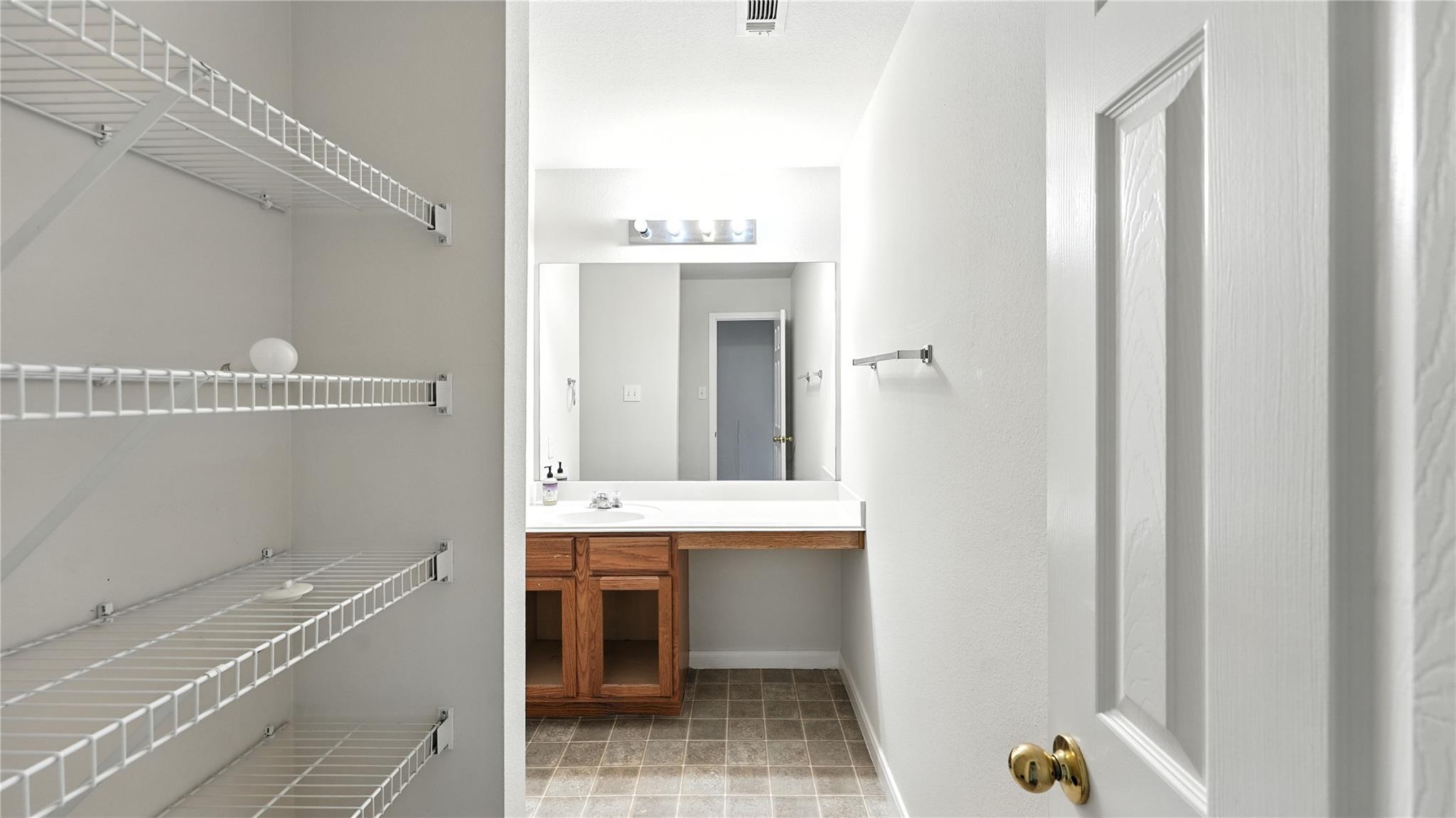 2028 Heaton Hall Dr, New Braunfels, TX 78130