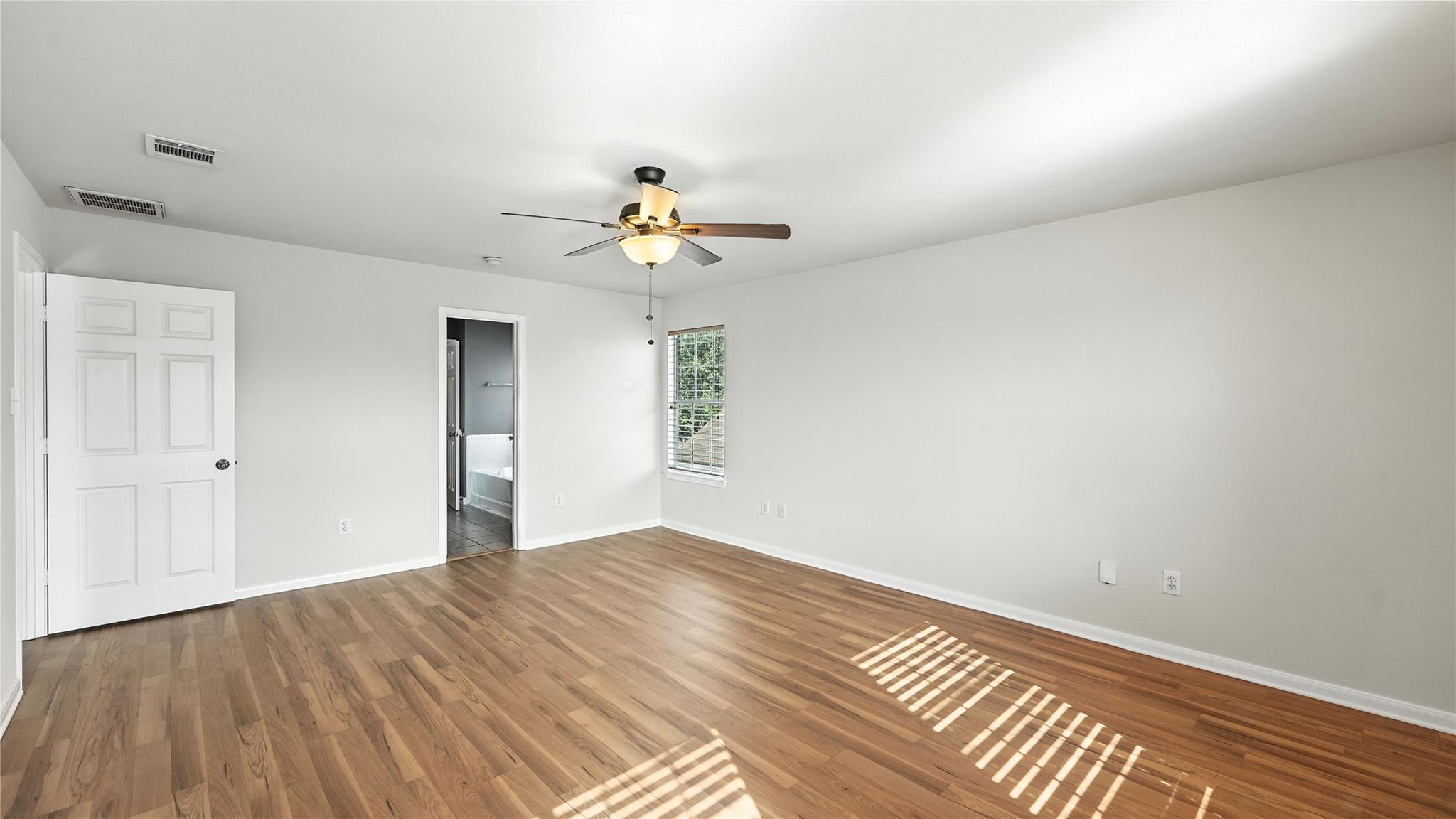 2028 Heaton Hall Dr, New Braunfels, TX 78130