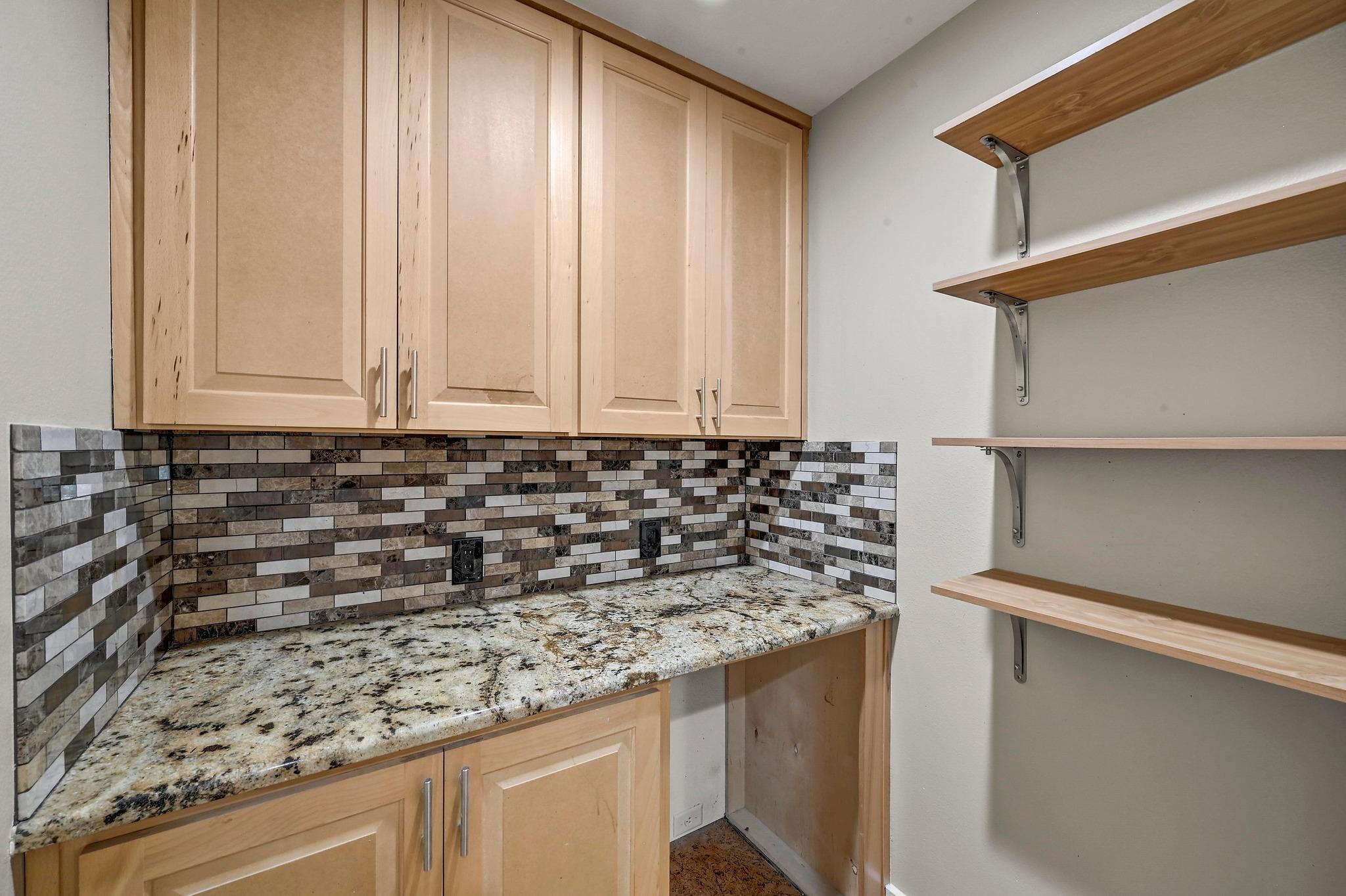 2204 Spring Creek Dr, Austin, TX 78704