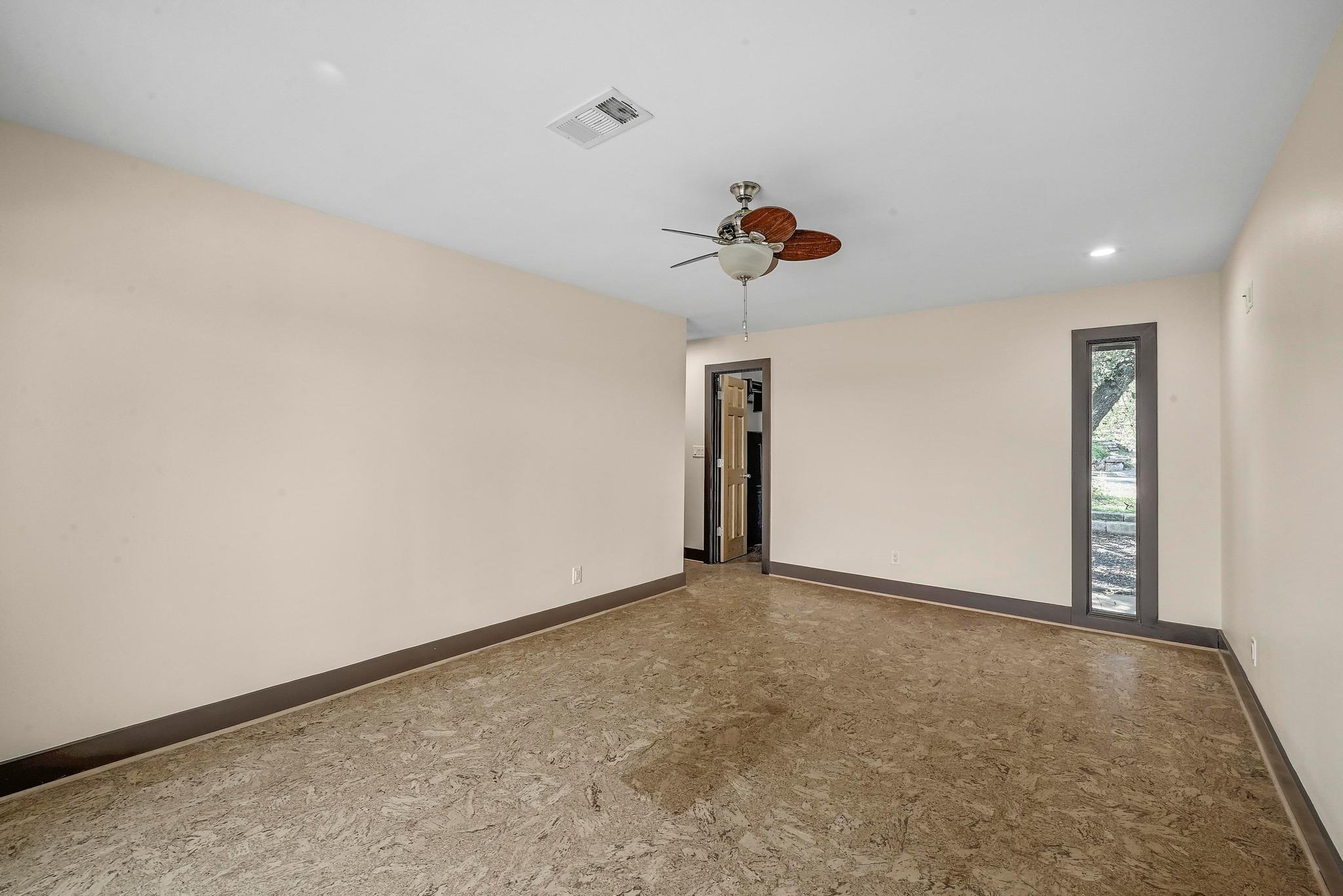 2204 Spring Creek Dr, Austin, TX 78704