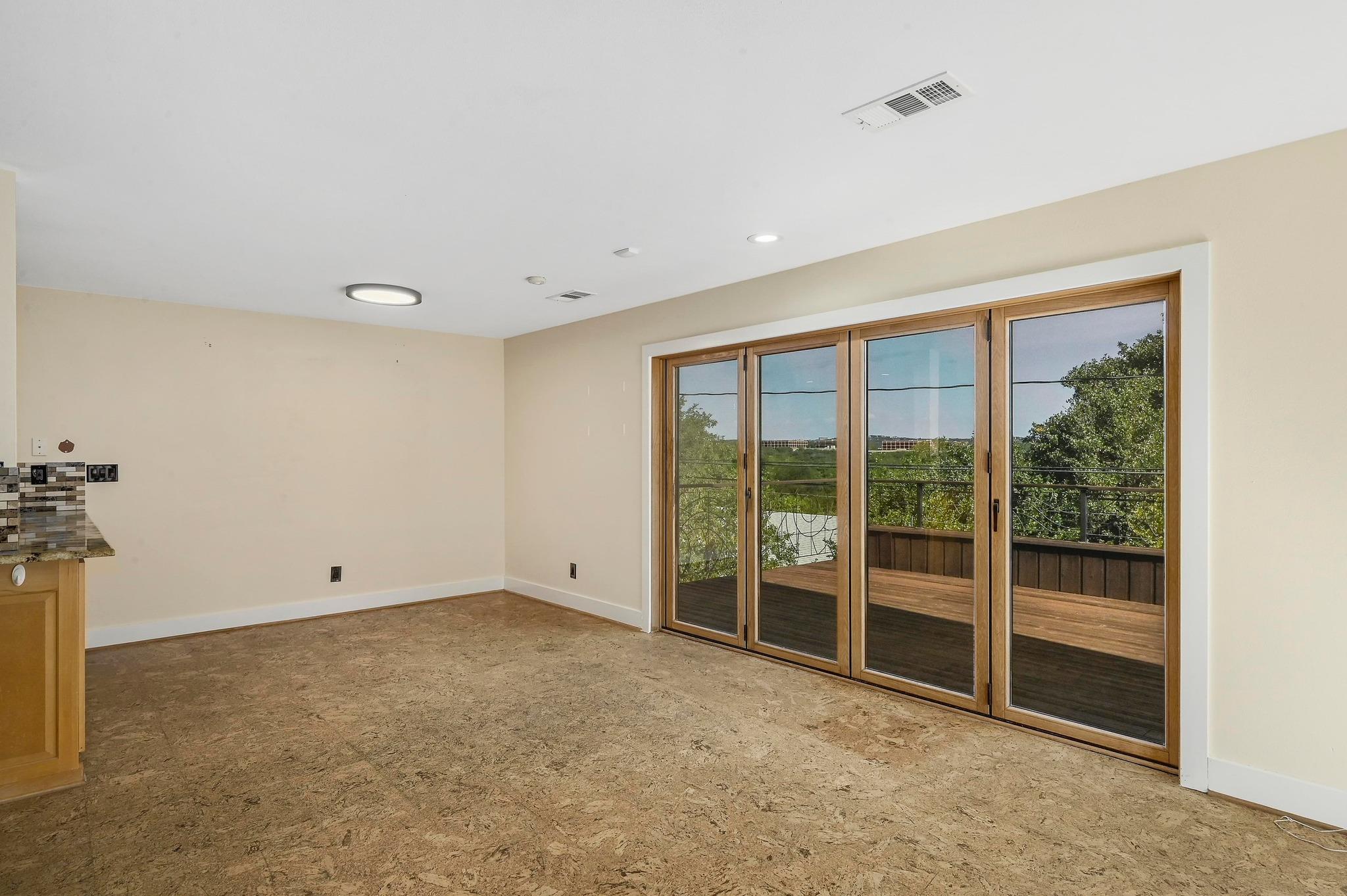 2204 Spring Creek Dr, Austin, TX 78704