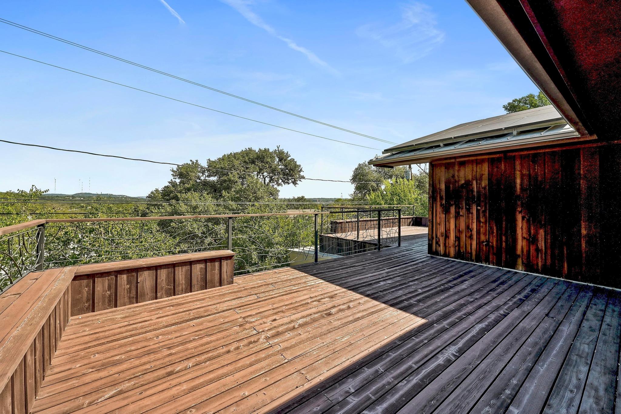 2204 Spring Creek Dr, Austin, TX 78704