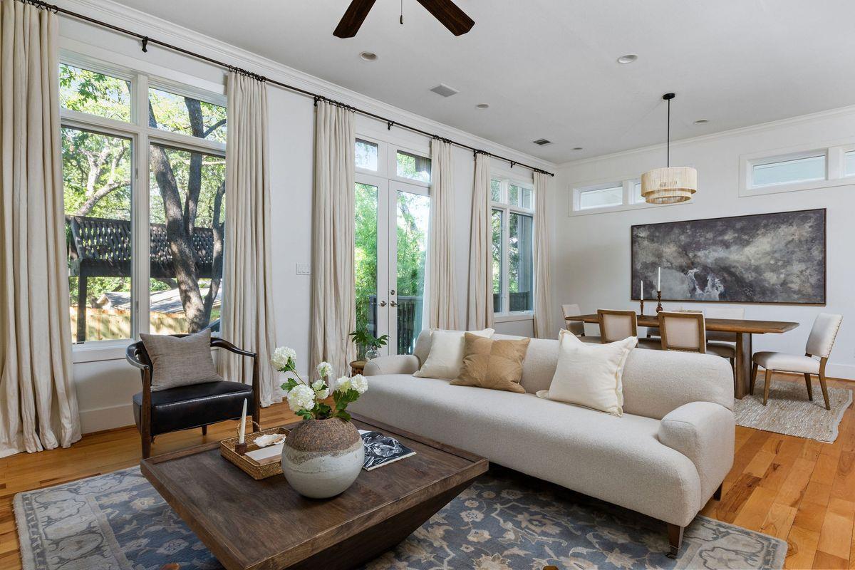 2308 W 9TH St # B, Austin, TX 78703