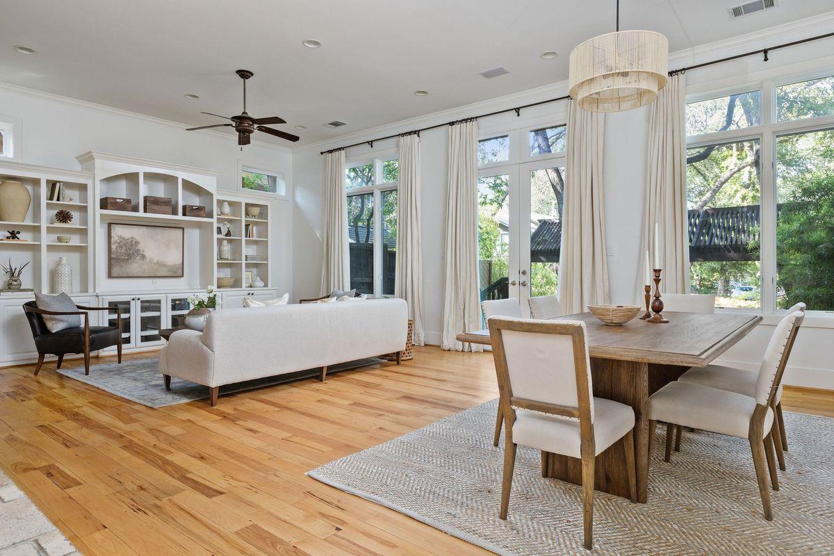 2308 W 9TH St # B, Austin, TX 78703