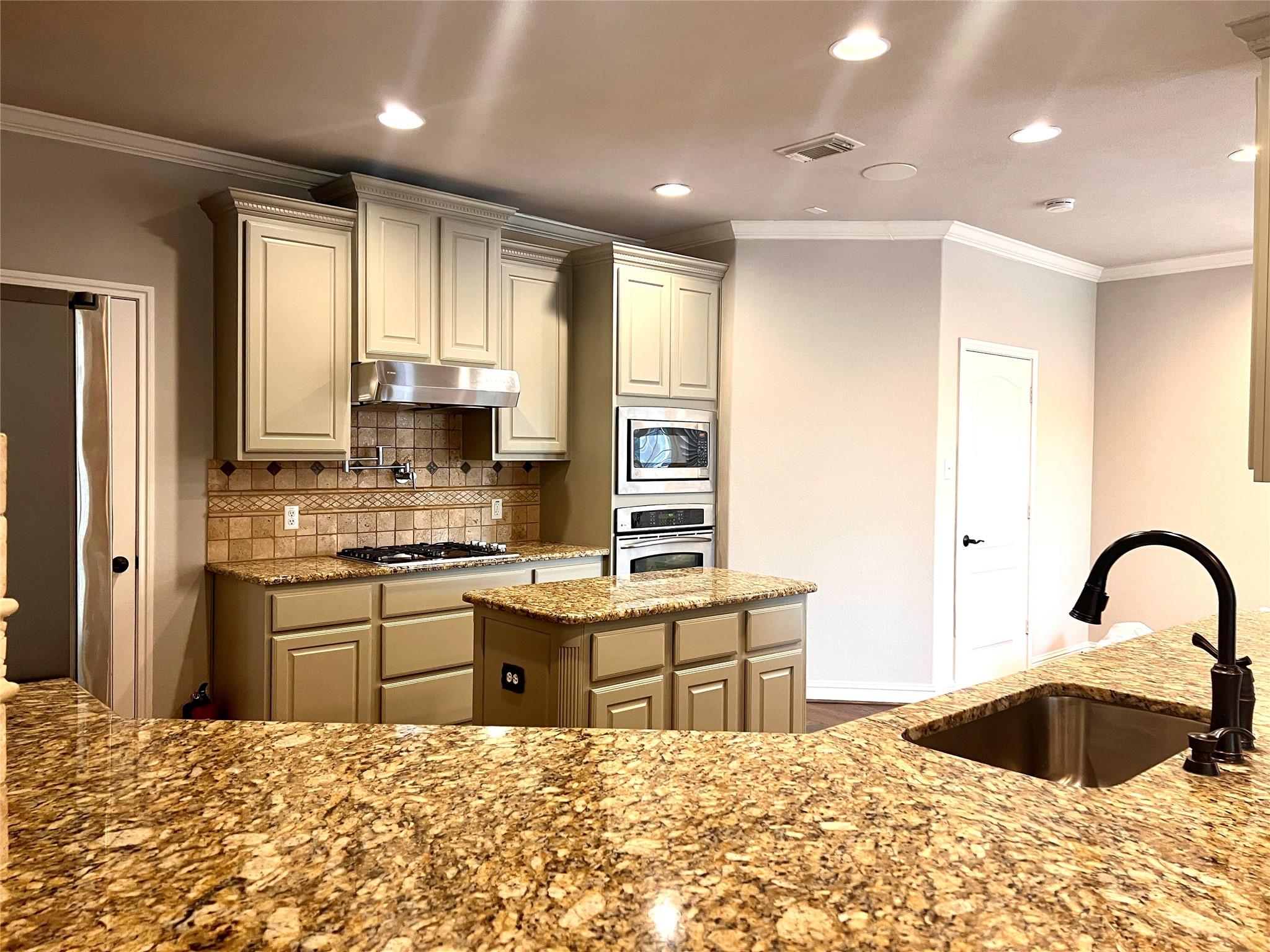 13000 Bloomfield Hills Ln, Austin, TX 78732