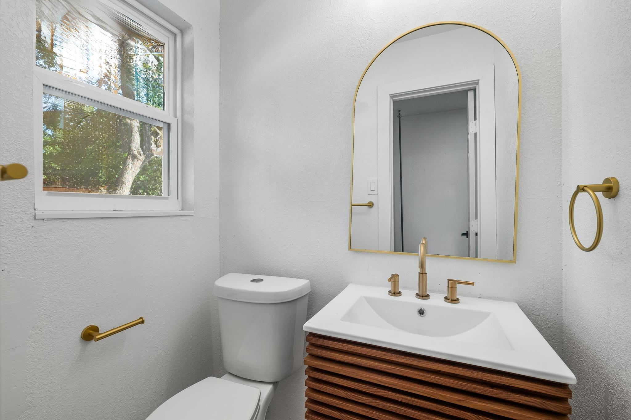 5008 Buckskin Pass, Austin, TX 78745