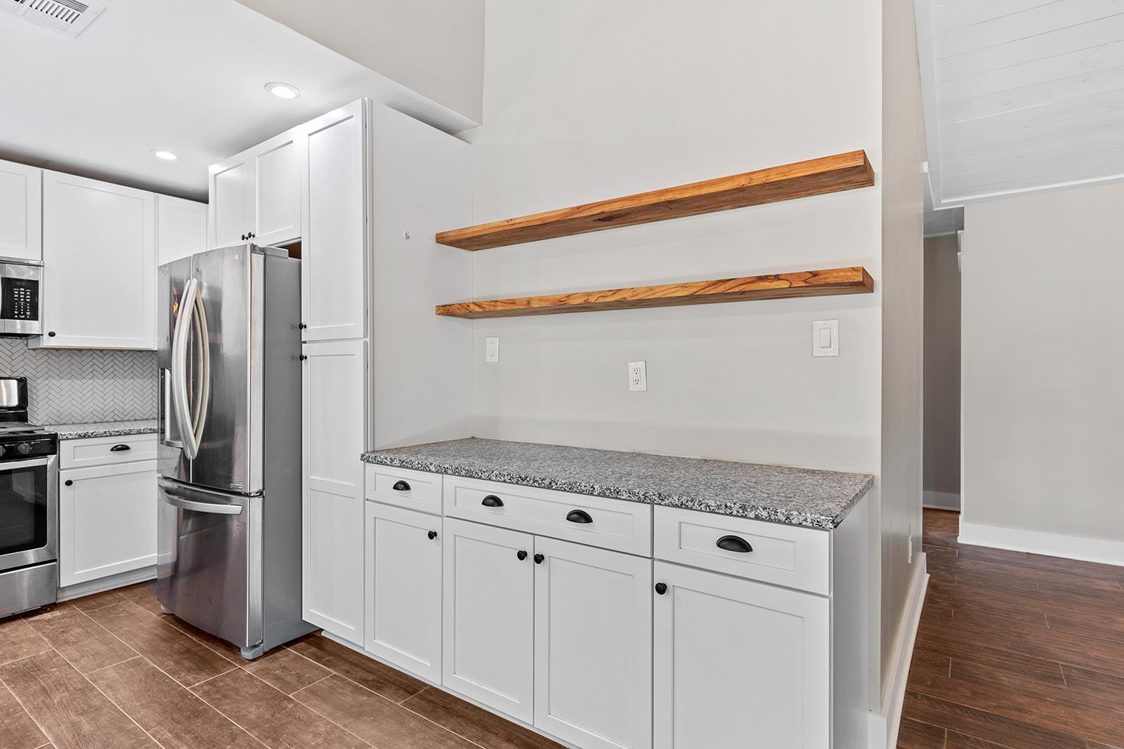 606 Middleway Rd, Pflugerville, TX 78660