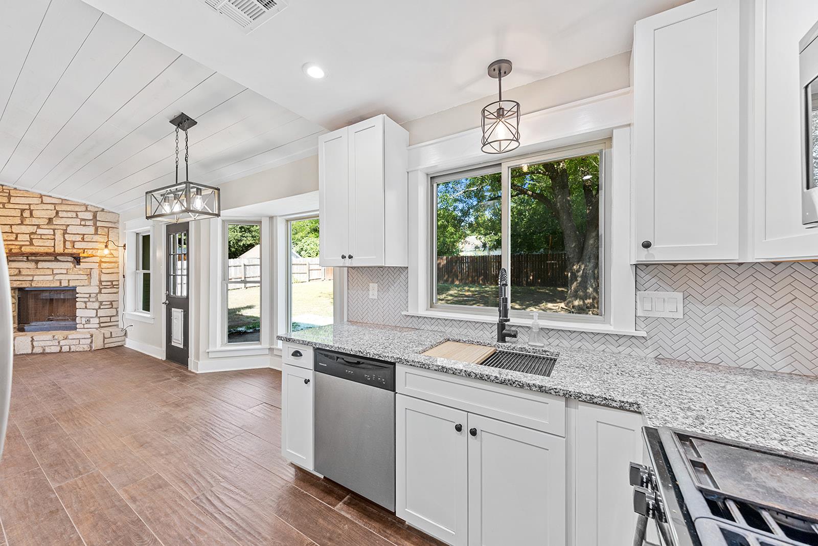 606 Middleway Rd, Pflugerville, TX 78660