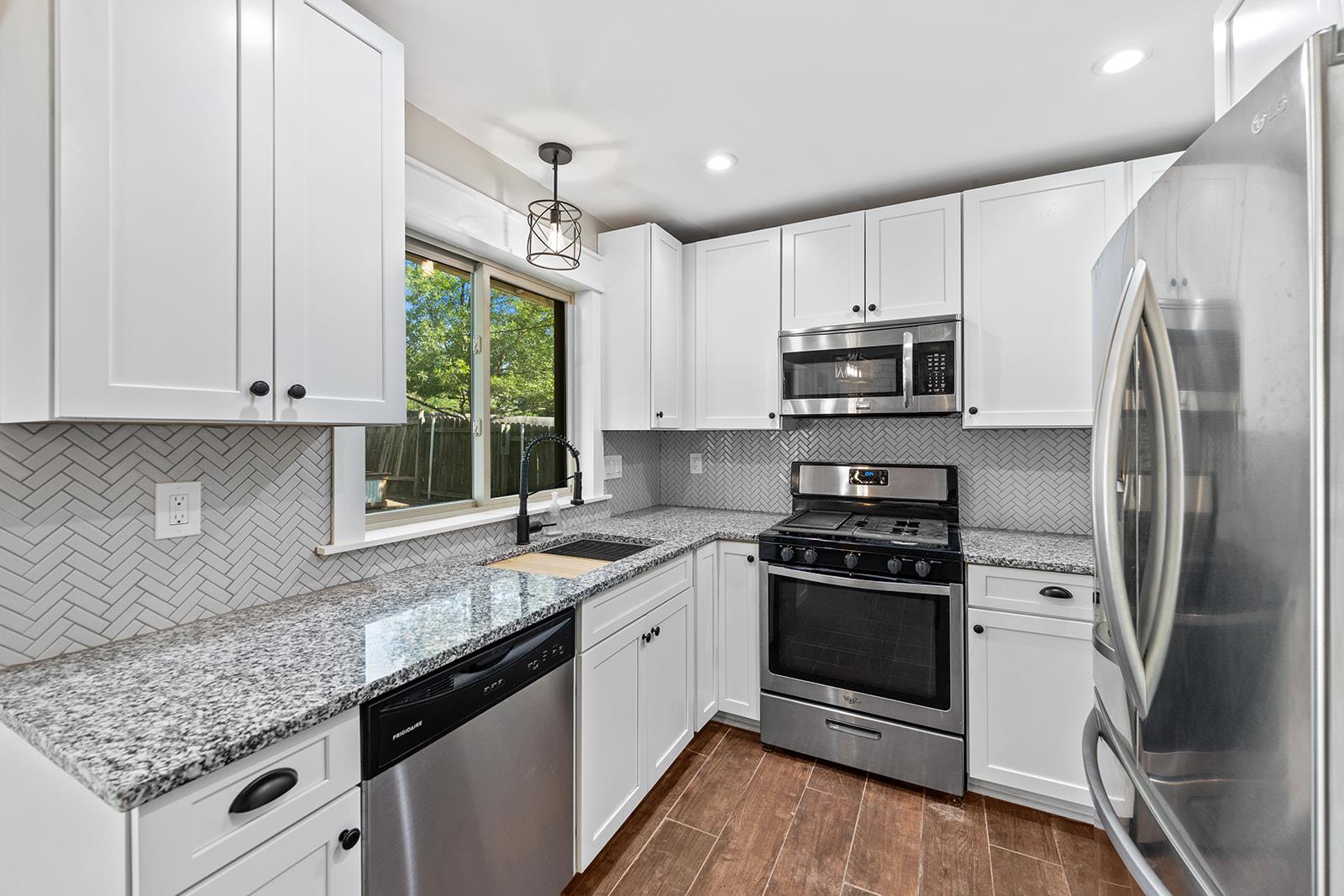 606 Middleway Rd, Pflugerville, TX 78660