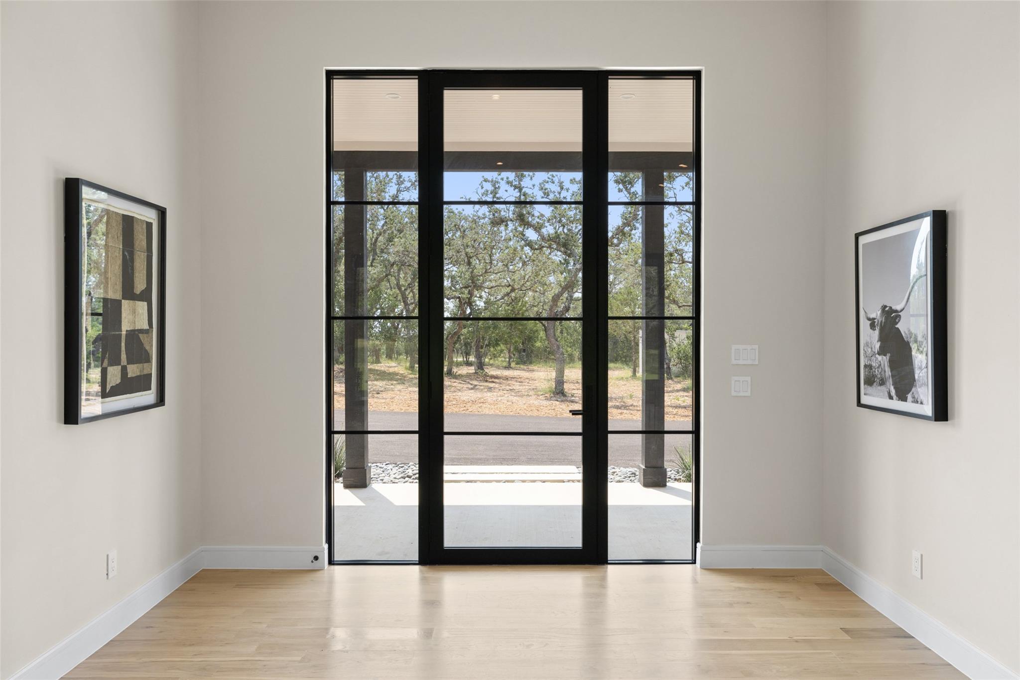 172 Crooked Creek Ct, Johnson City, TX 78636