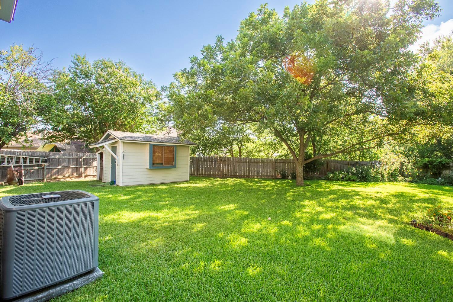 2510 Cynthia Ct, Leander, TX 78641