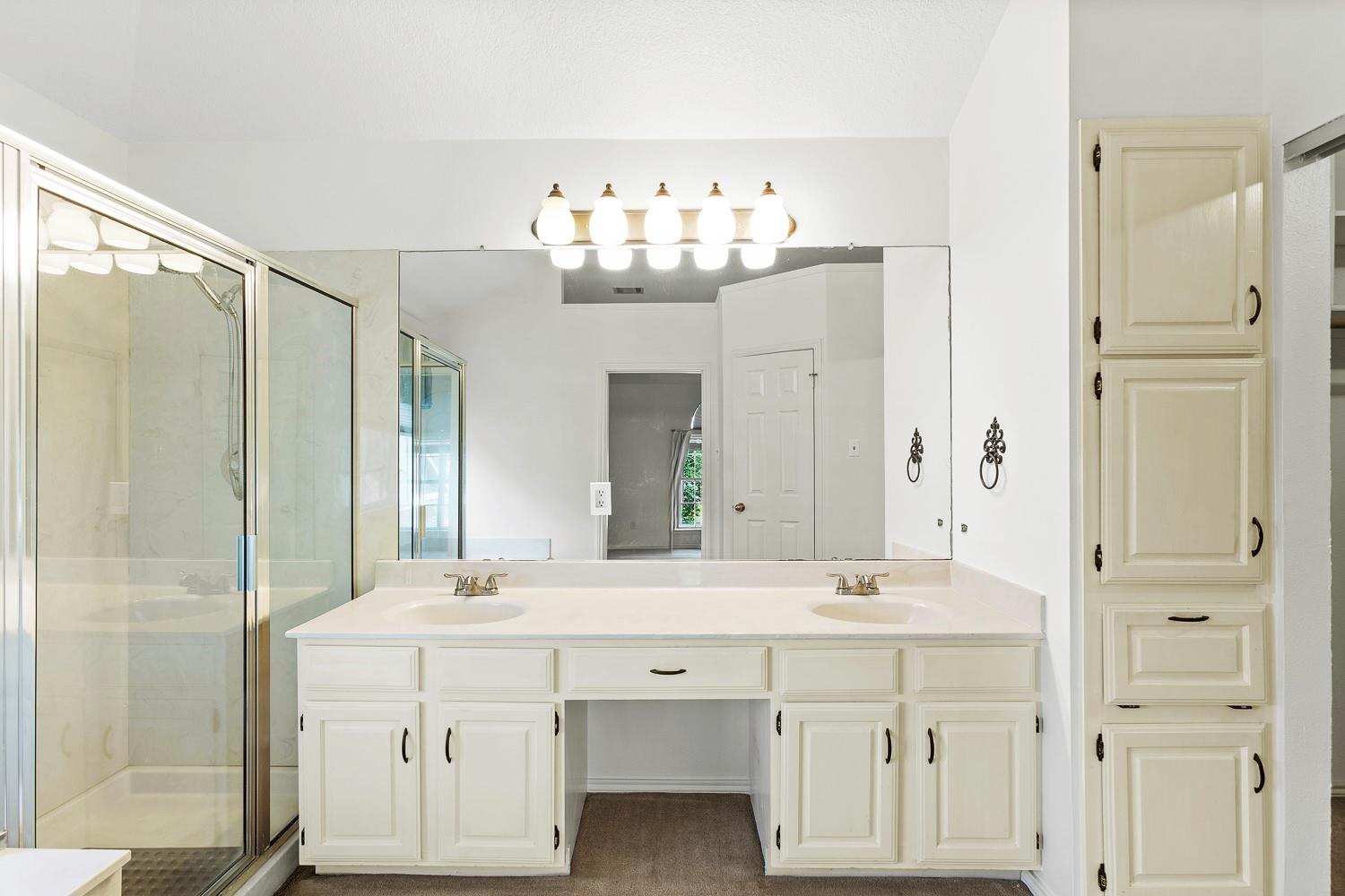 2510 Cynthia Ct, Leander, TX 78641