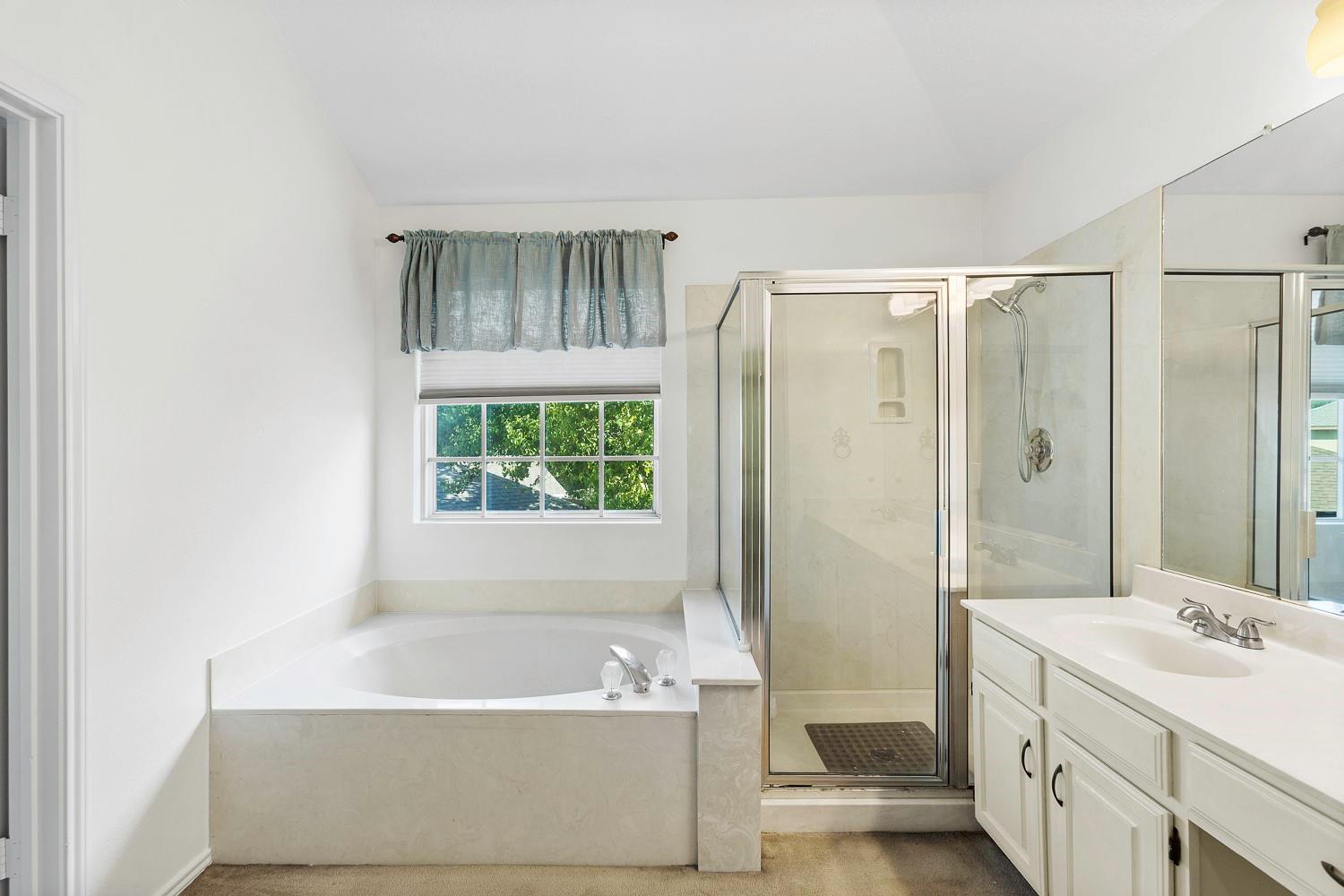 2510 Cynthia Ct, Leander, TX 78641