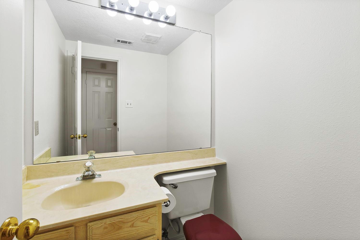 2510 Cynthia Ct, Leander, TX 78641