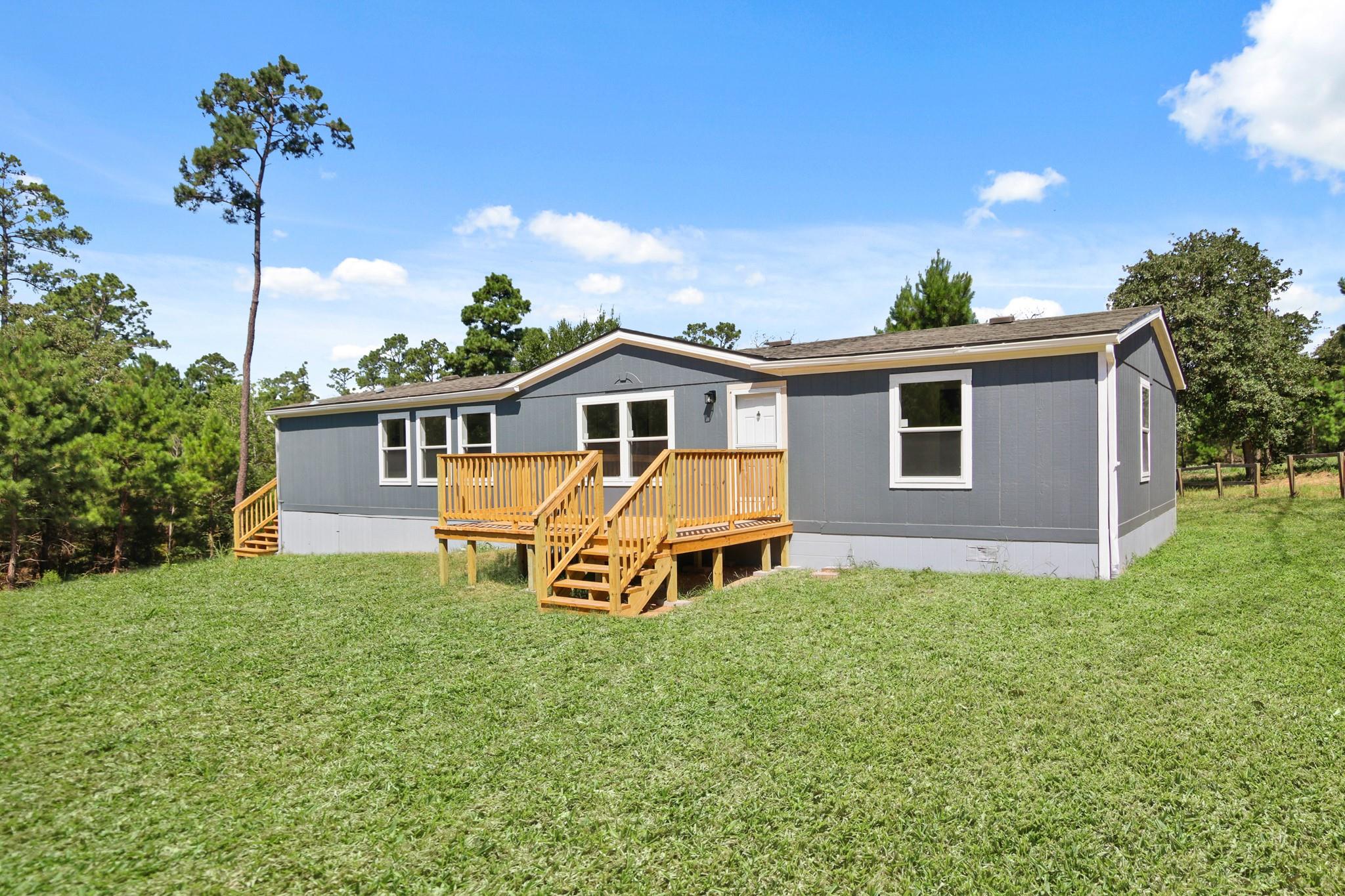 130 Linda Ln, Bastrop, TX 78602