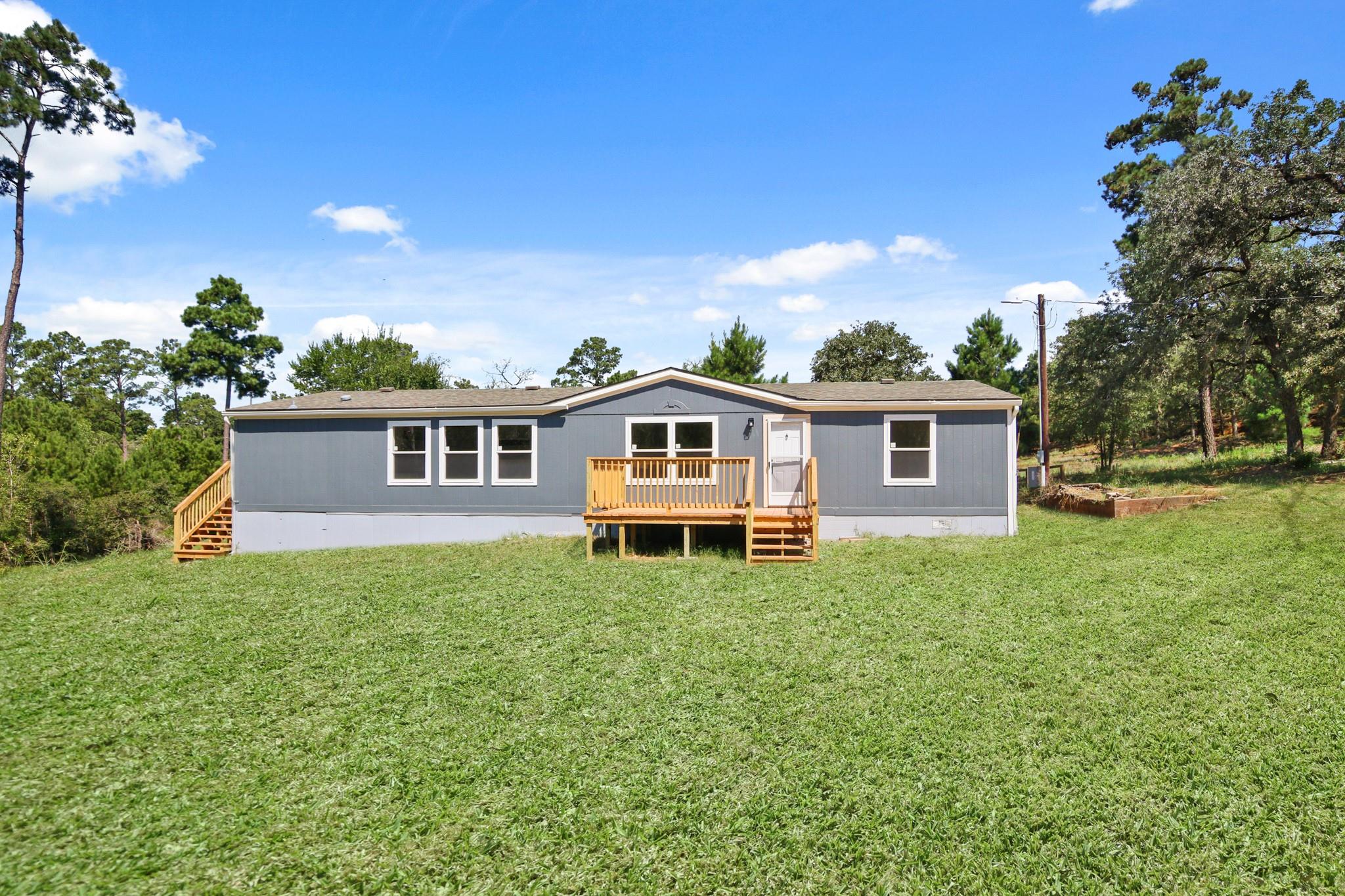 130 Linda Ln, Bastrop, TX 78602