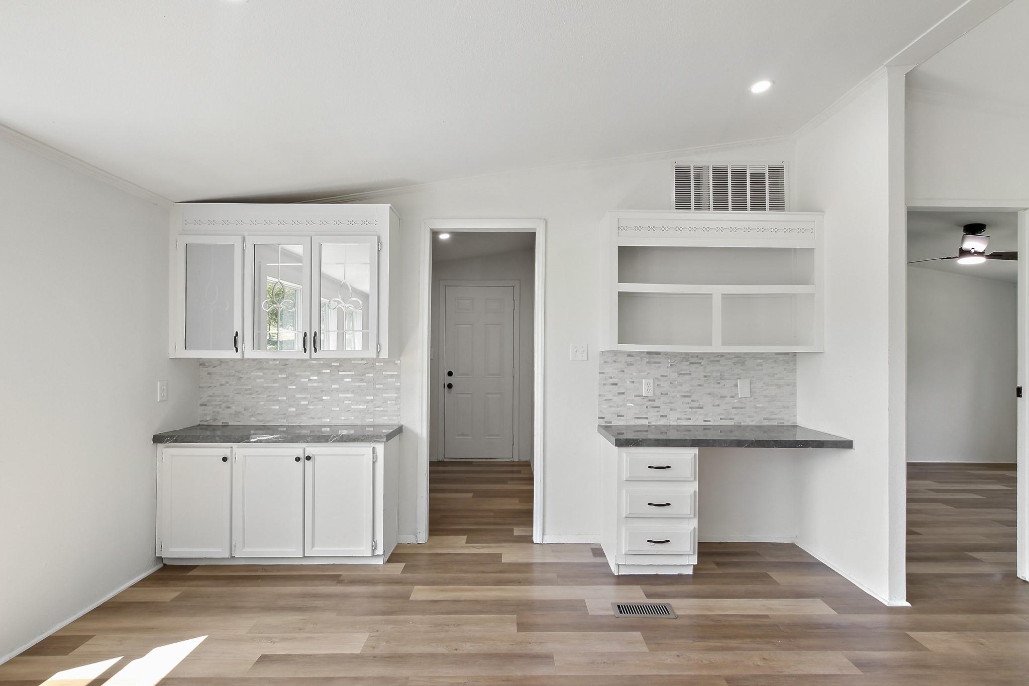 130 Linda Ln, Bastrop, TX 78602