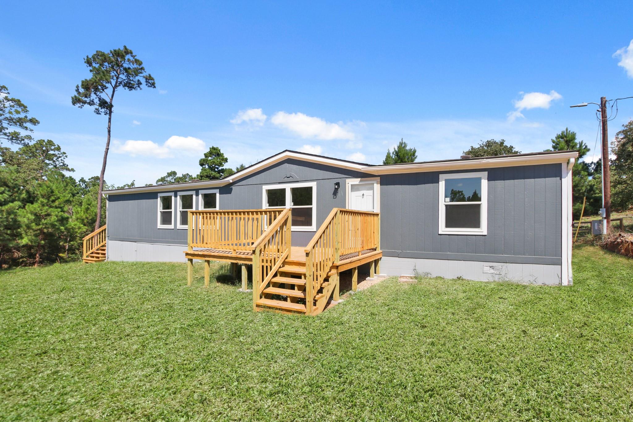 130 Linda Ln, Bastrop, TX 78602