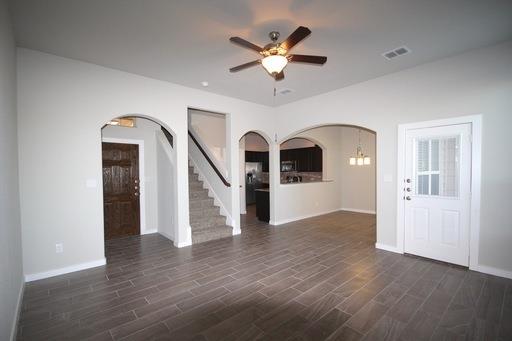 136 & 142 Lakeview Ct, Kyle, TX 78640