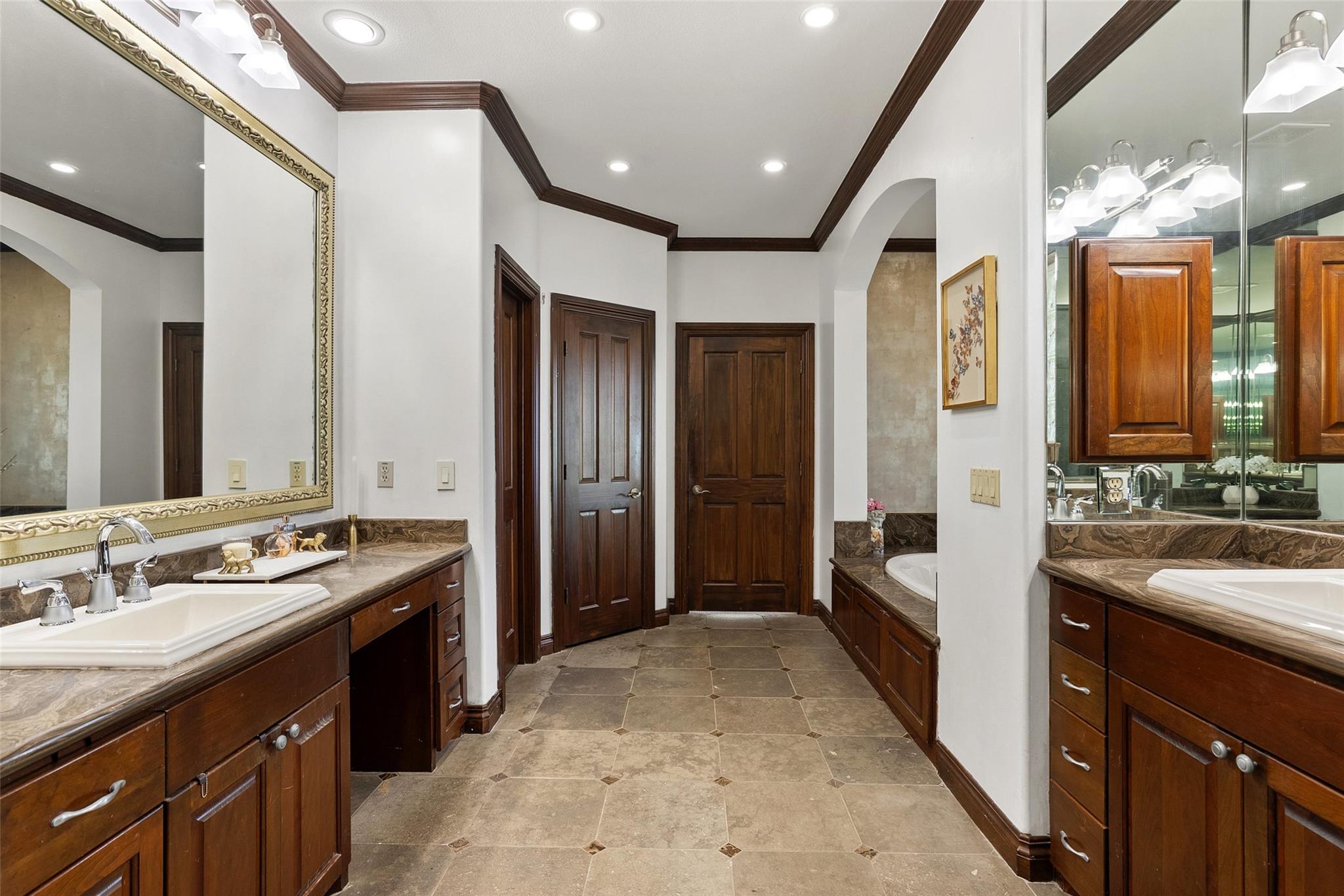 12027 Pleasant Panorama Vw, Austin, TX 78738