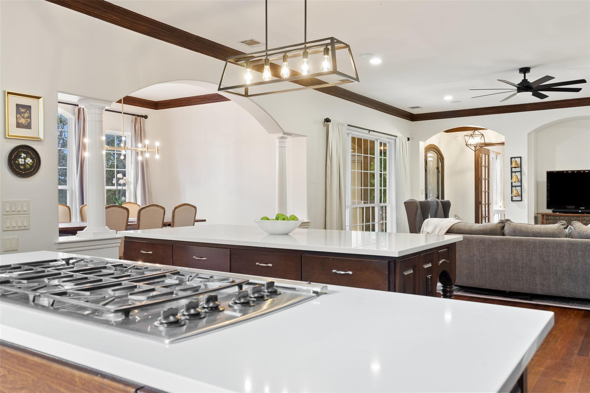 12027 Pleasant Panorama Vw, Austin, TX 78738