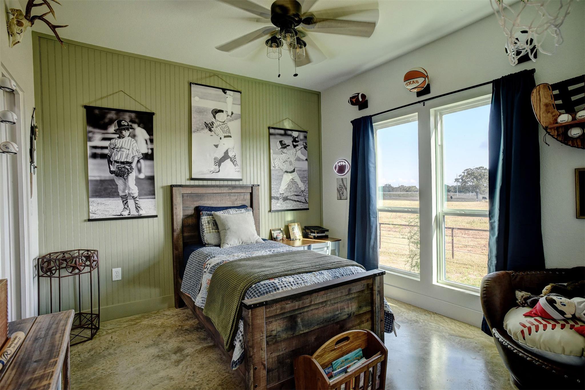 3553 Hunt Ln, Waelder, TX 78959