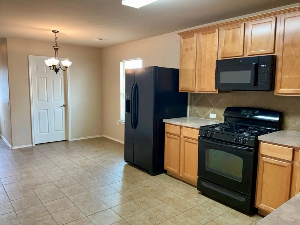 7505 Cedar Edge Dr, Austin, TX 78744