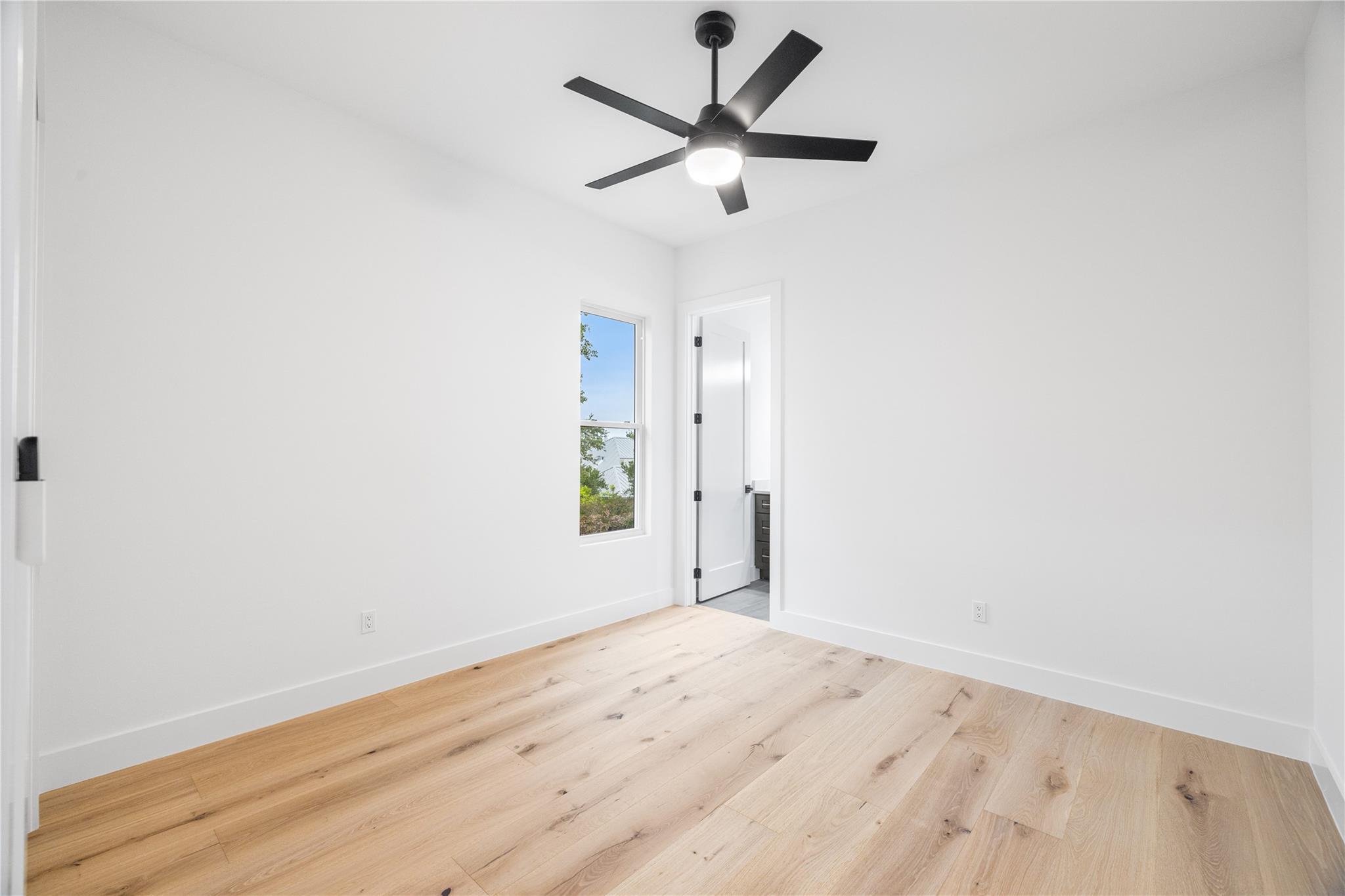 113 Stoneledge Dr, Fredericksburg, TX 78624