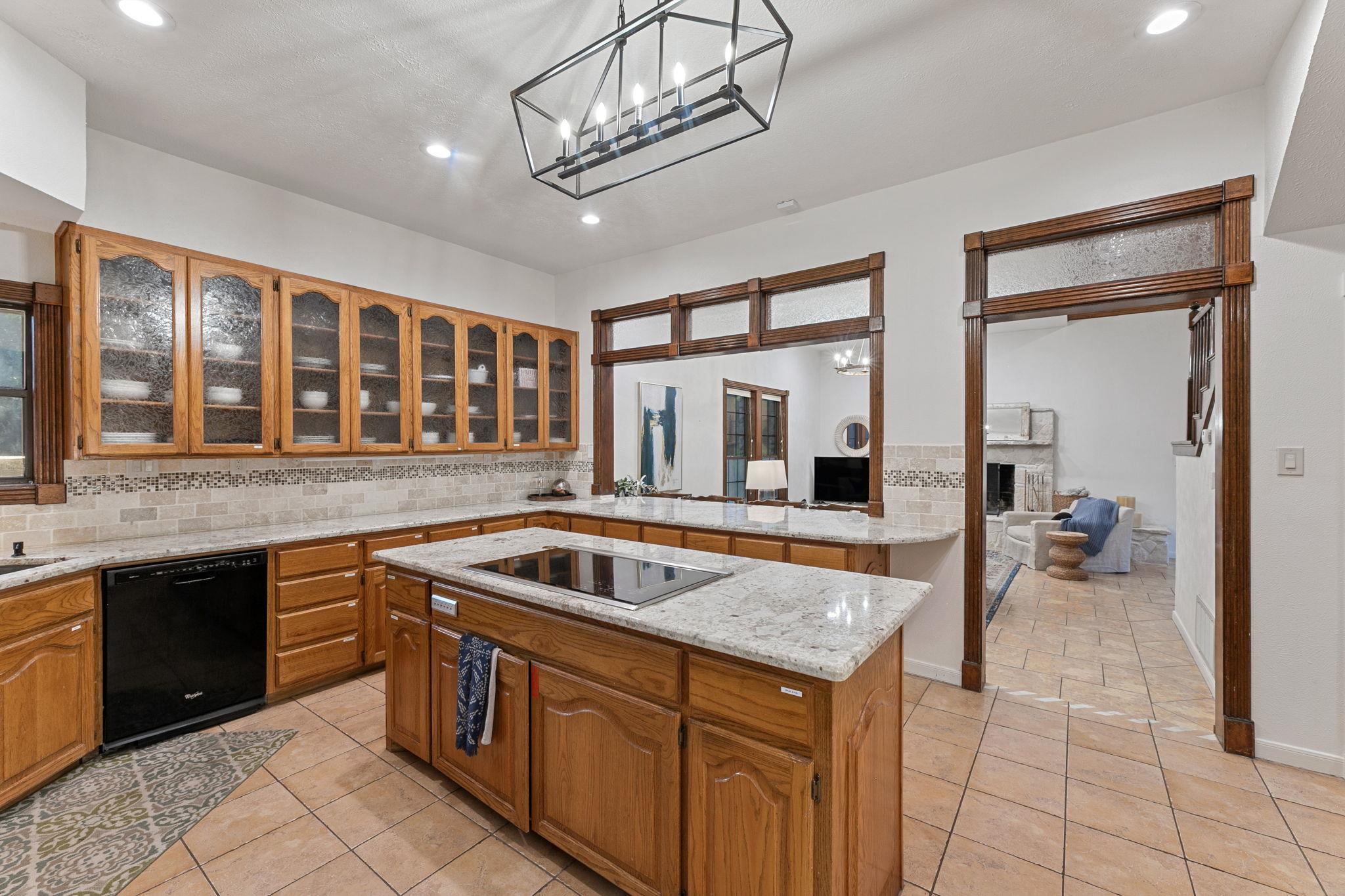 1180 Purple Sage, Canyon Lake, TX 78133