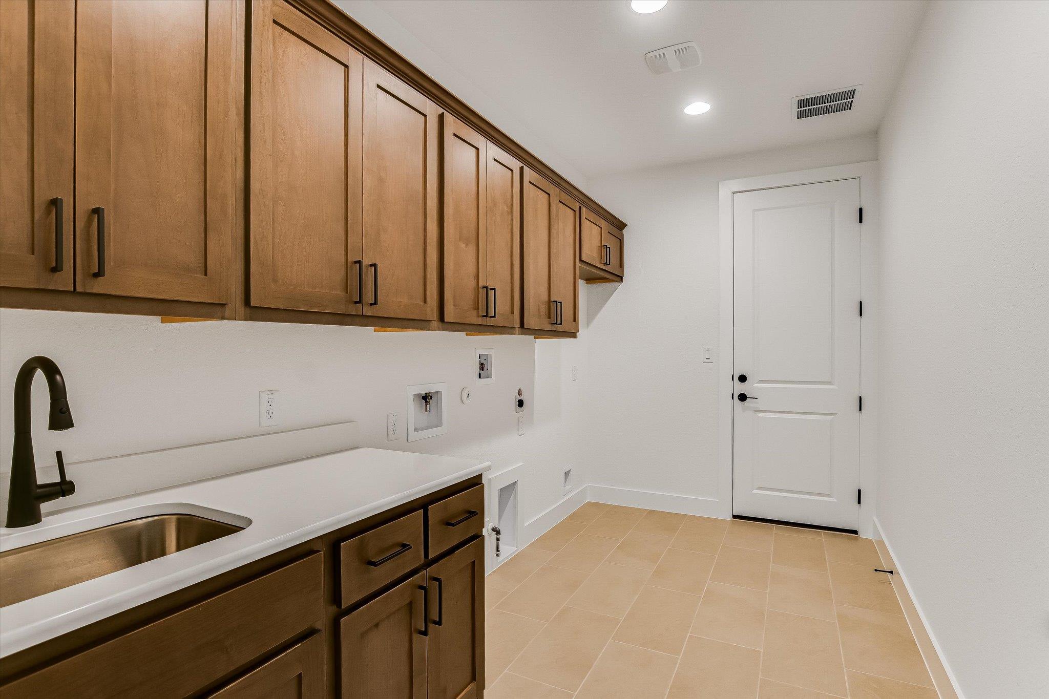 116 Rusty Colt, Liberty Hill, TX 78642