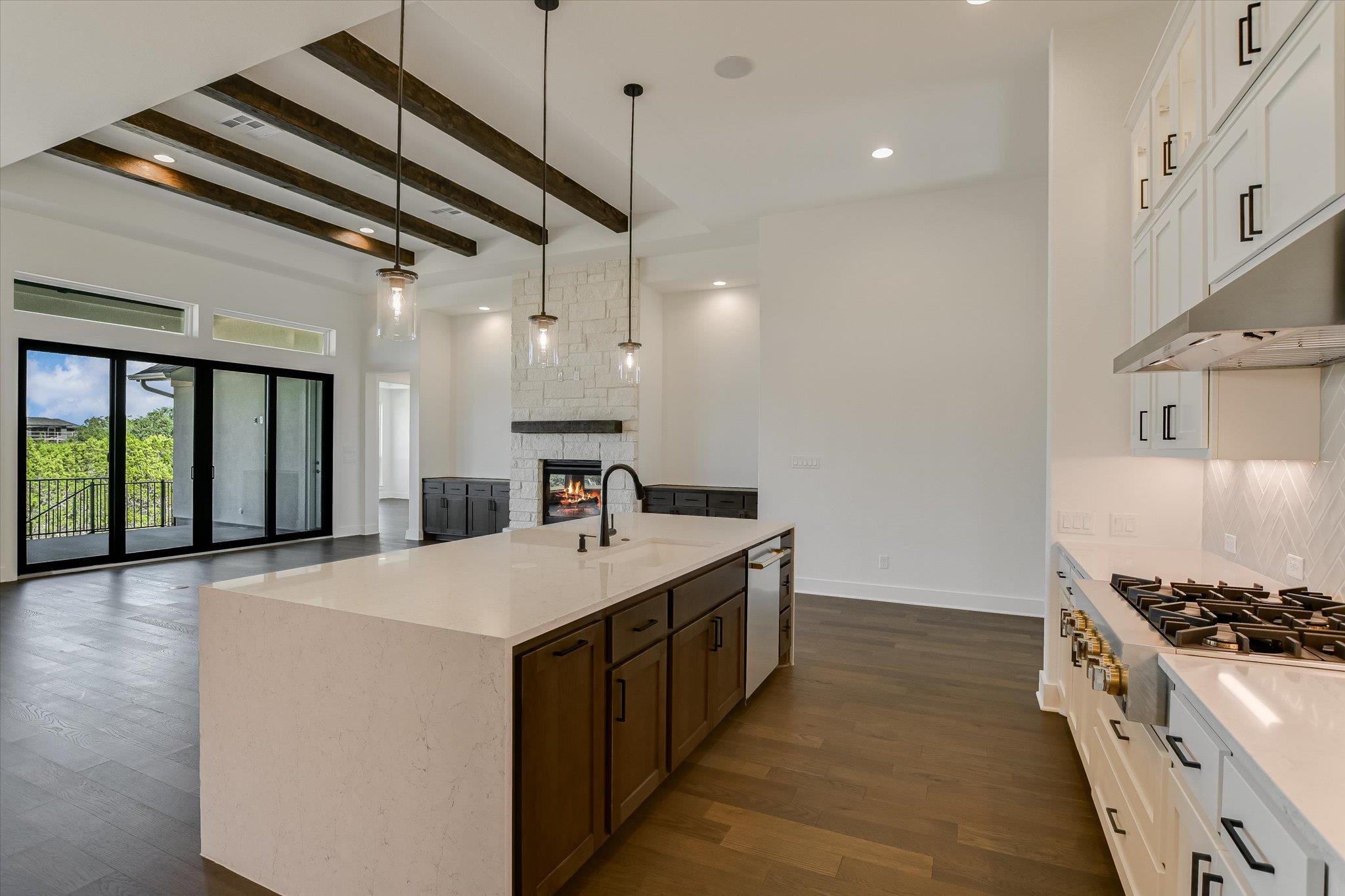 116 Rusty Colt, Liberty Hill, TX 78642