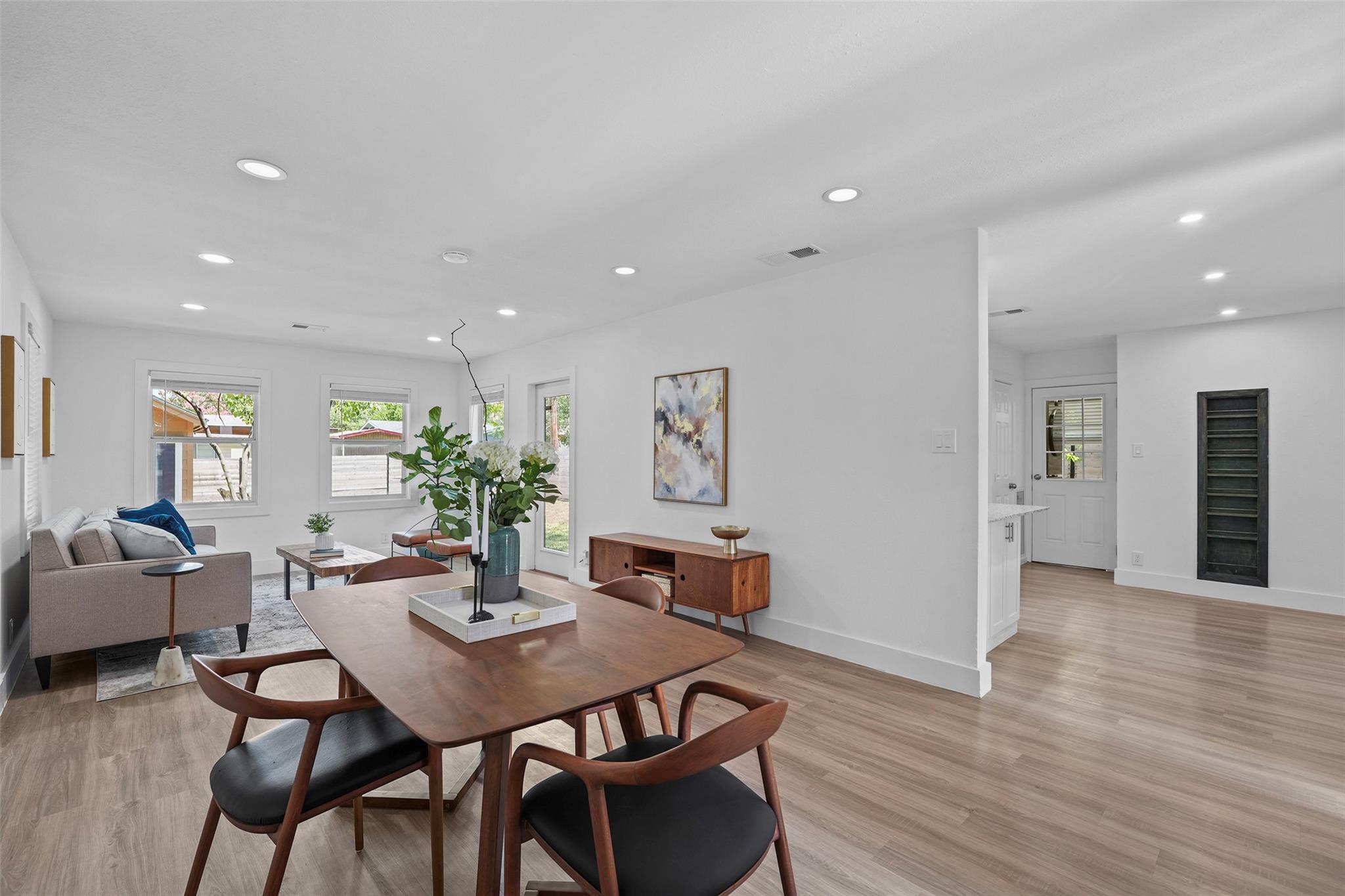 126 Frederick St, Austin, TX 78704