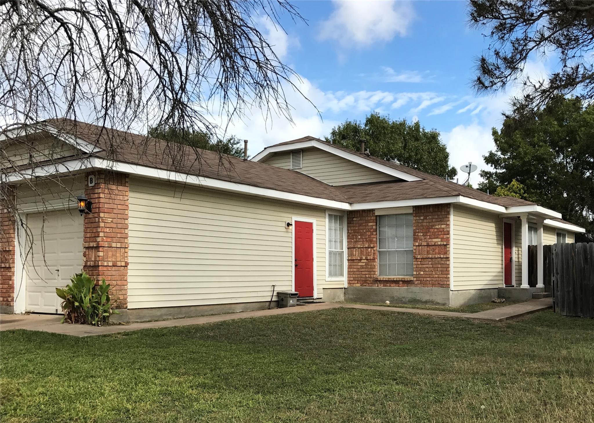2212 Fuzz Fairway # B, Austin, TX 78728