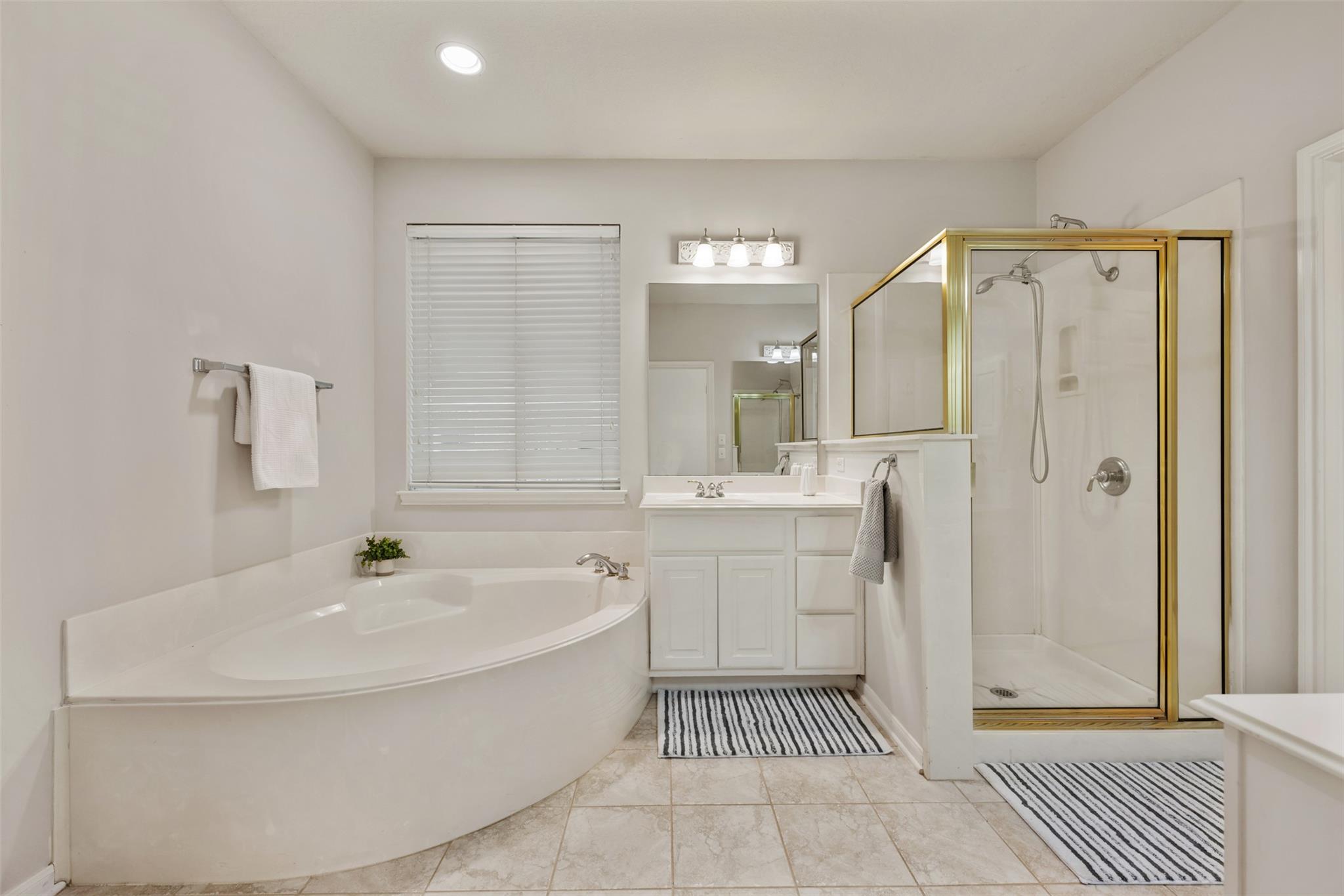 2013 Inverness Dr, Round Rock, TX 78681