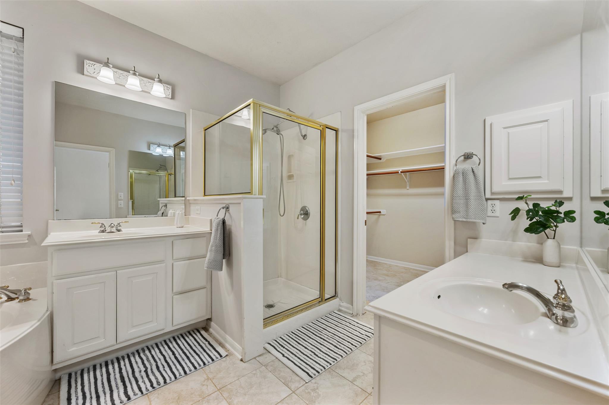 2013 Inverness Dr, Round Rock, TX 78681