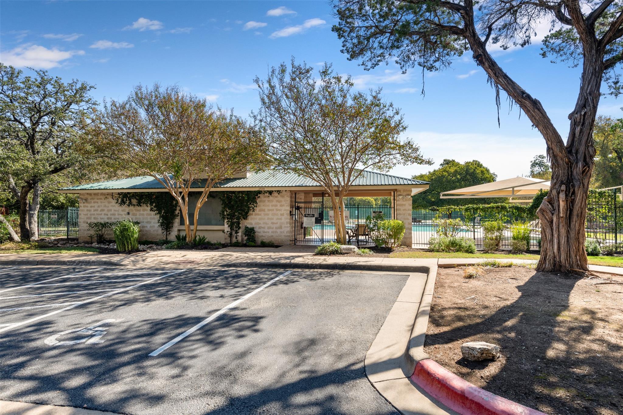 2013 Inverness Dr, Round Rock, TX 78681